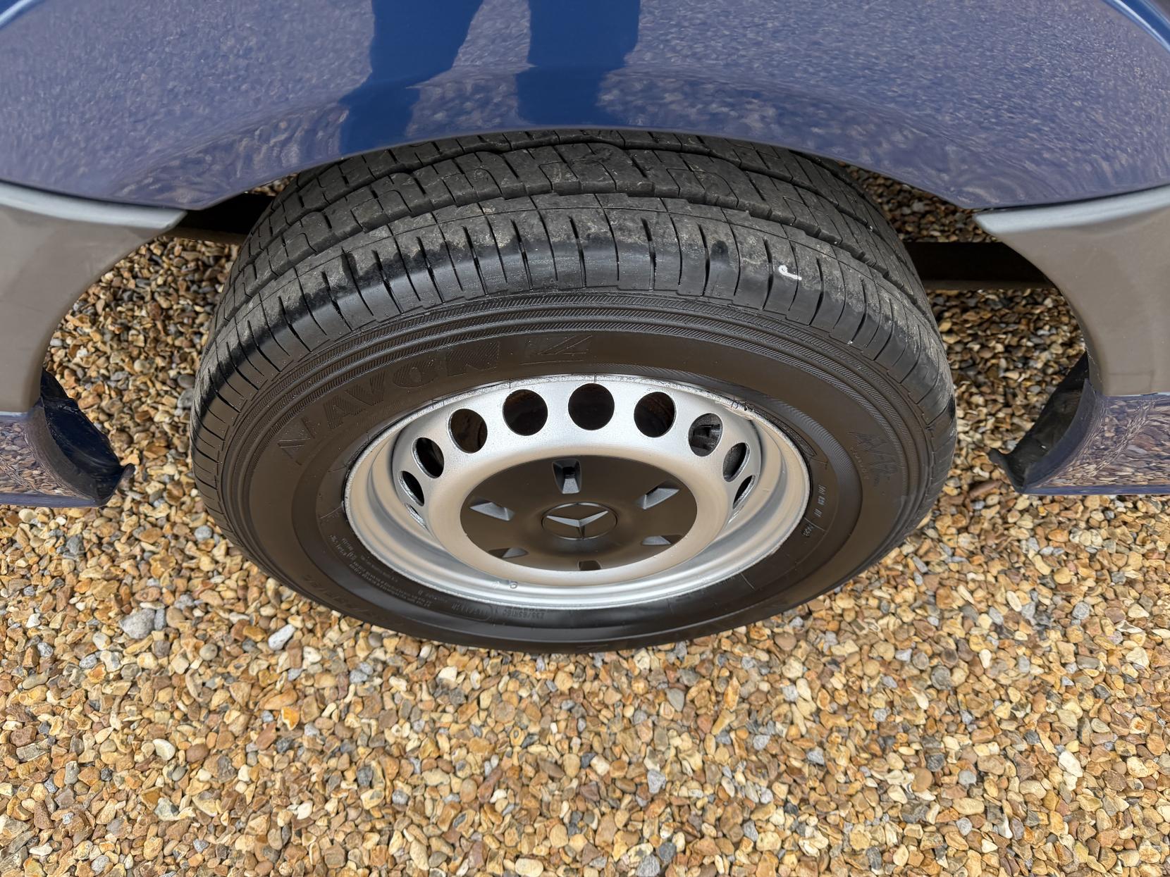 Mercedes-Benz Sprinter 2.1 313 CDi Panel Van 4dr Diesel Manual RWD L2 (129 bhp)