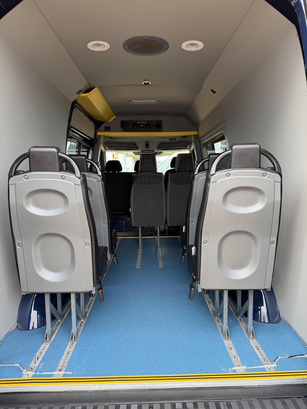 Mercedes-Benz Sprinter 2.1 313 CDi Panel Van 4dr Diesel Manual RWD L2 (129 bhp)