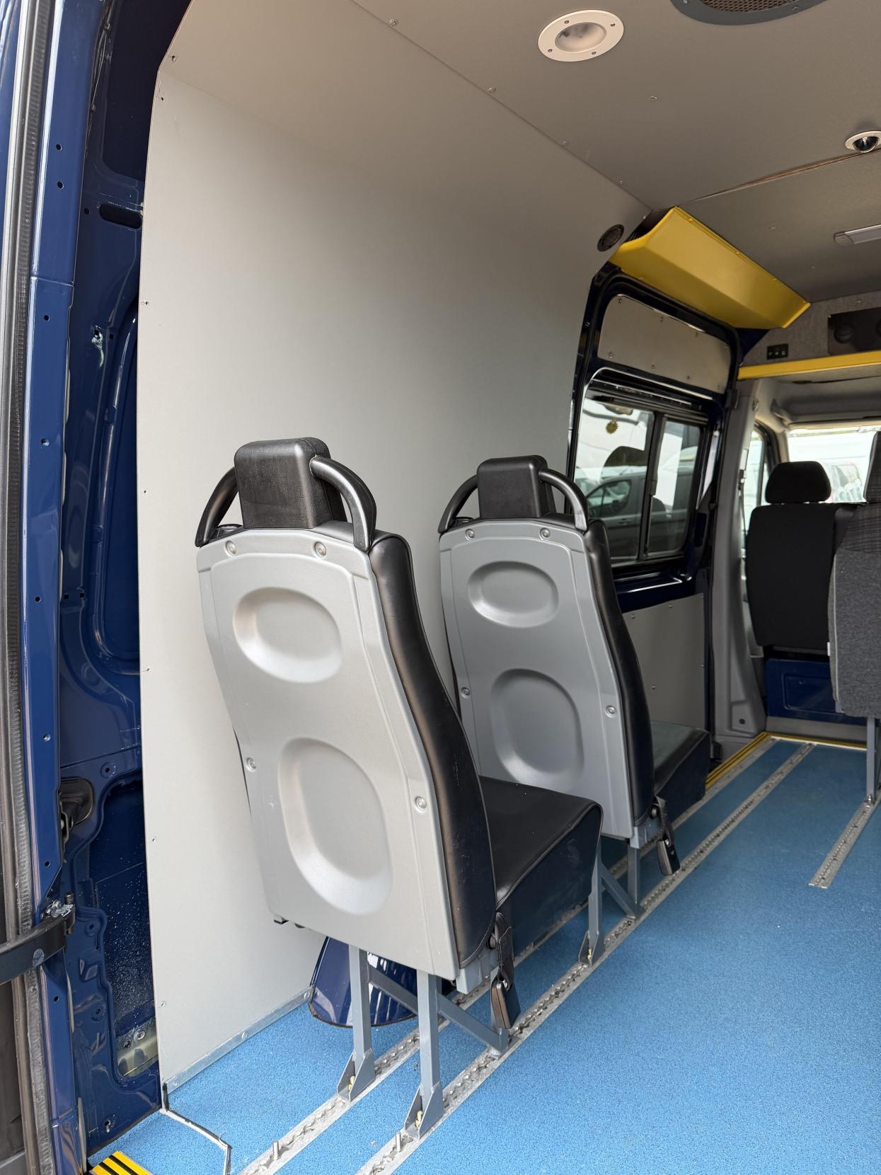 Mercedes-Benz Sprinter 2.1 313 CDi Panel Van 4dr Diesel Manual RWD L2 (129 bhp)