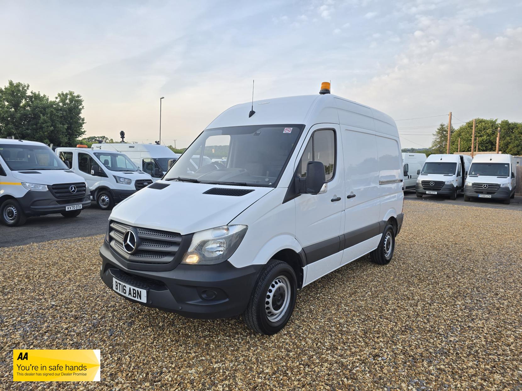 Mercedes-Benz Sprinter 2.1 313 CDi Panel Van 4dr Diesel Manual RWD L1 H3 (222 g/km, 129 bhp)