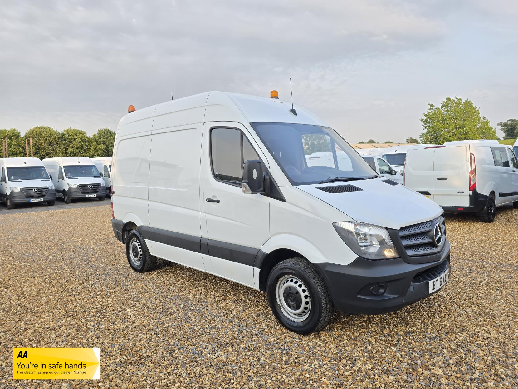 Mercedes-Benz Sprinter 2.1 313 CDi Panel Van 4dr Diesel Manual RWD L1 H3 (222 g/km, 129 bhp)