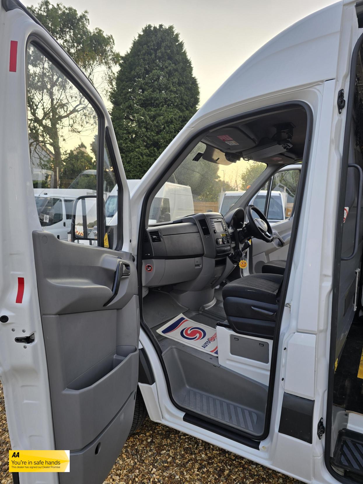 Mercedes-Benz Sprinter 2.1 313 CDi Panel Van 4dr Diesel Manual RWD L1 H3 (222 g/km, 129 bhp)