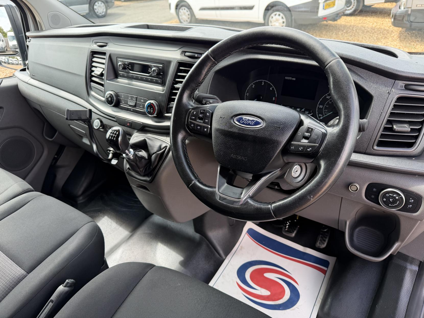 2019 Ford Transit Custom 2.0 320 EcoBlue Panel Van 5dr Diesel Manual L2 H2 Euro 6 (130 ps) - Thumbnail 2