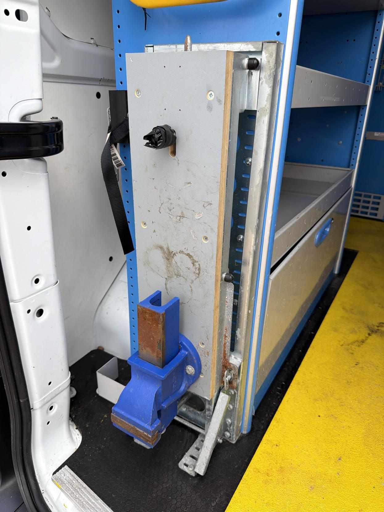 2019 Ford Transit Custom 2.0 320 EcoBlue Panel Van 5dr Diesel Manual L2 H2 Euro 6 (130 ps) - Thumbnail 37