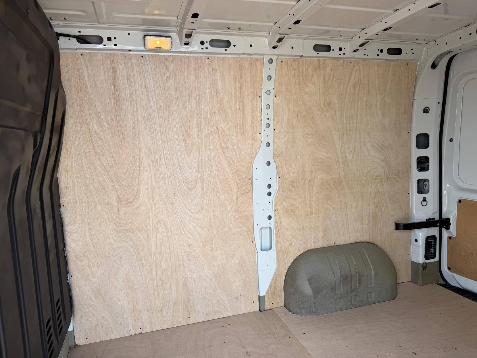2016 Vauxhall Movano 2.3 CDTi 3500 Panel Van 5dr Diesel Manual FWD L1 H1 Euro 5 (110 ps) - Thumbnail 27