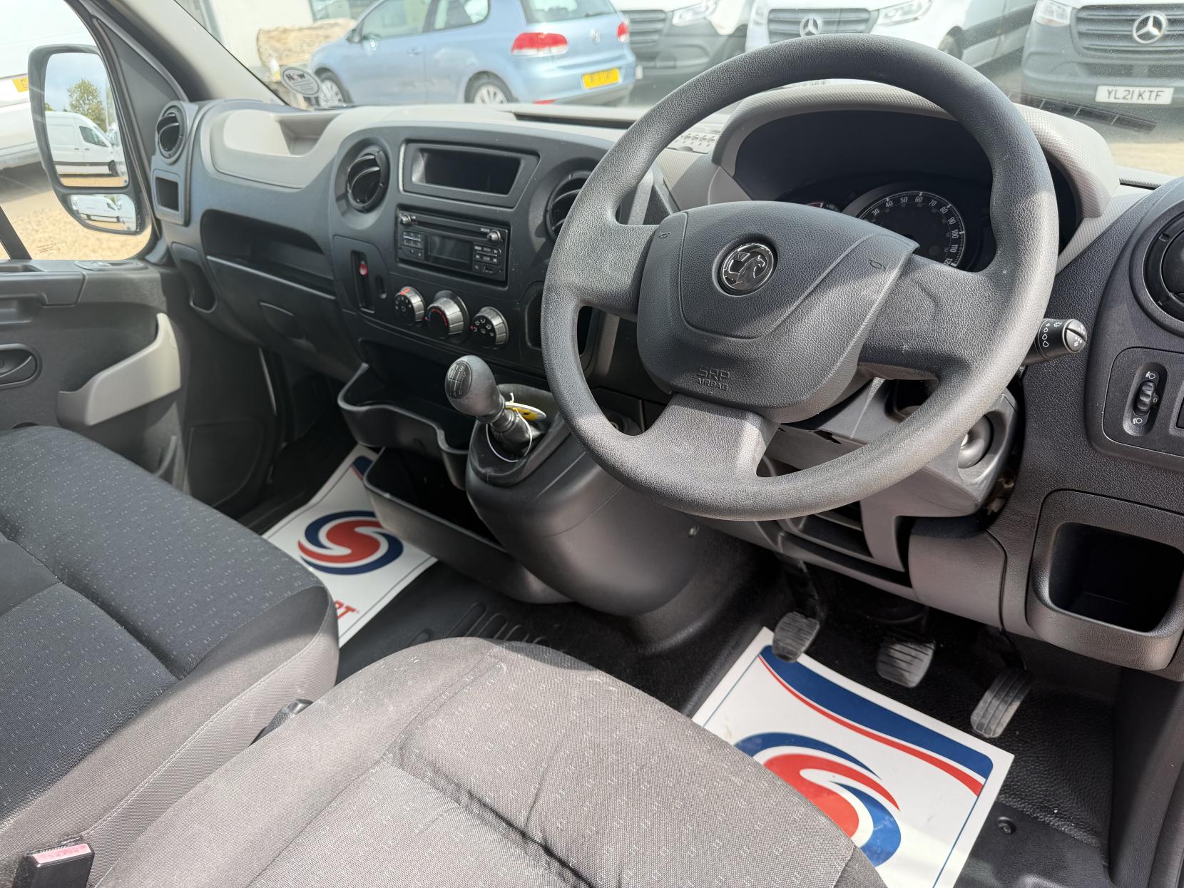 2016 Vauxhall Movano 2.3 CDTi 3500 Panel Van 5dr Diesel Manual FWD L1 H1 Euro 5 (110 ps) - Thumbnail 2