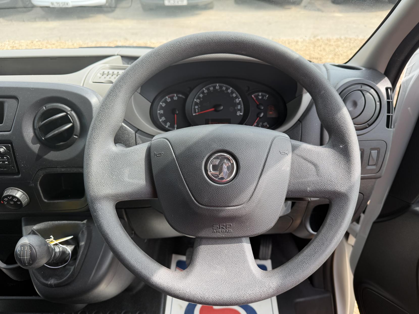 2016 Vauxhall Movano 2.3 CDTi 3500 Panel Van 5dr Diesel Manual FWD L1 H1 Euro 5 (110 ps) - Thumbnail 22