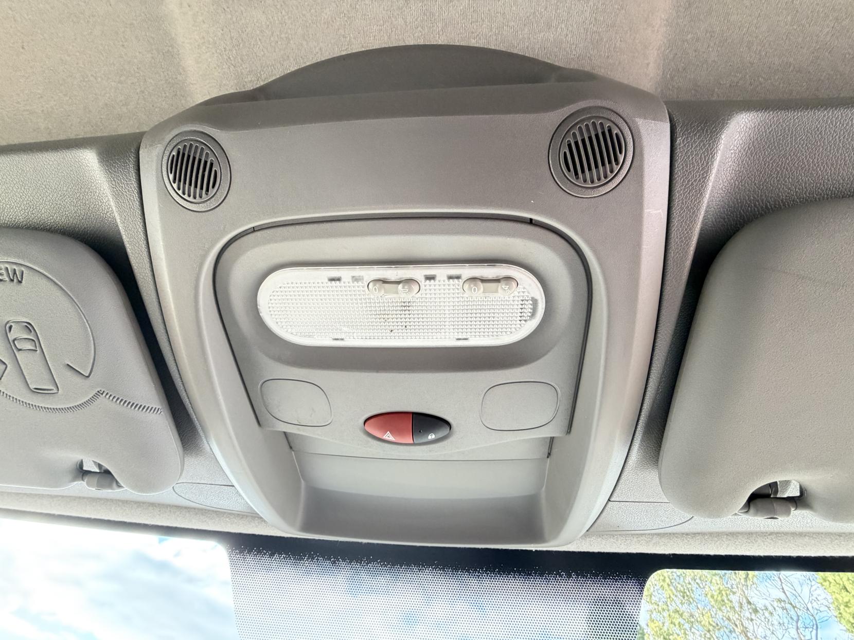 Vauxhall Movano 2.3 CDTi 3500 Panel Van 5dr Diesel Manual FWD L1 H1 Euro 5 (110 ps)