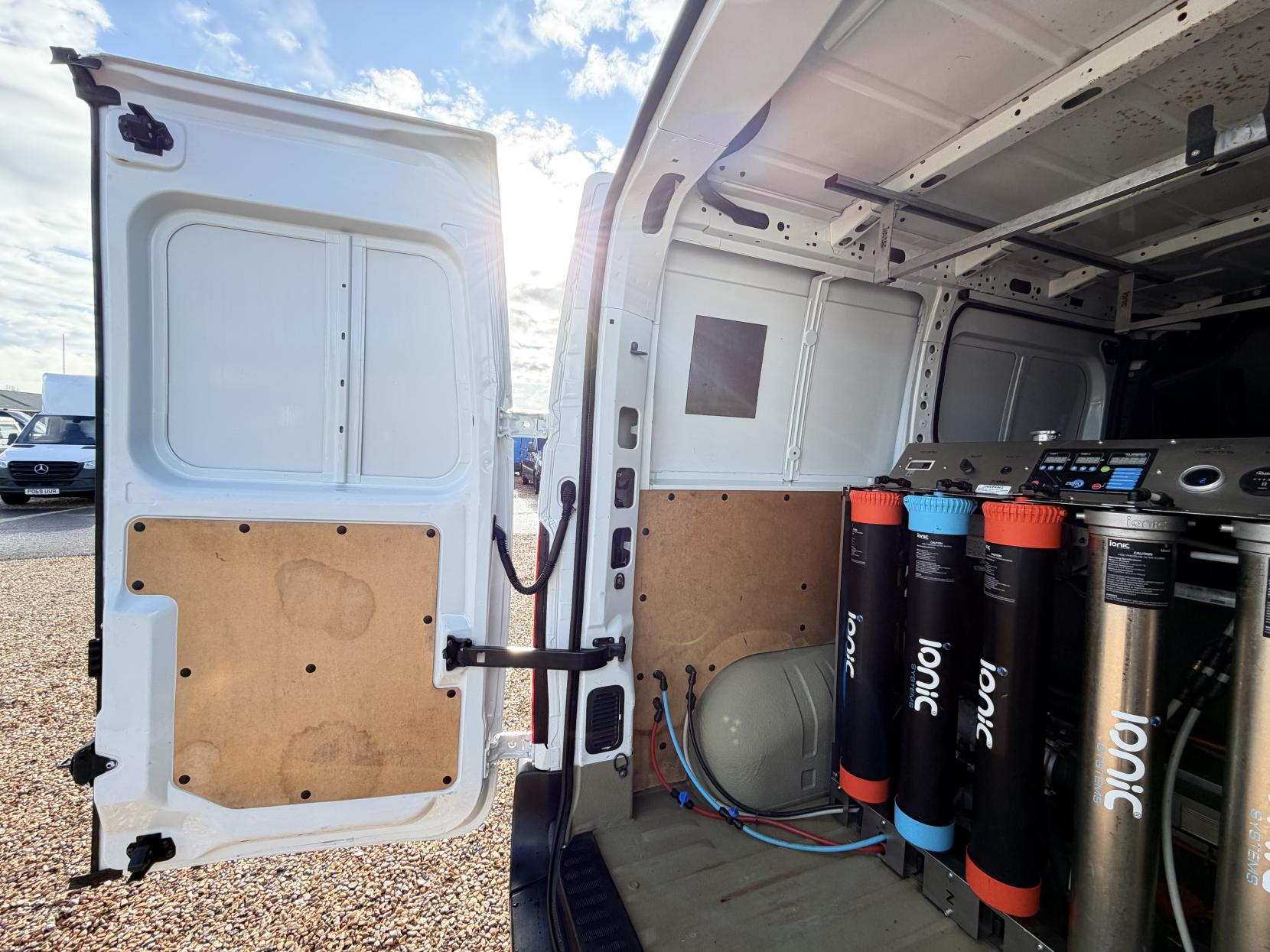 Vauxhall Movano 2.3 CDTi 3500 Panel Van 5dr Diesel Manual FWD L1 H1 Euro 5 (110 ps)