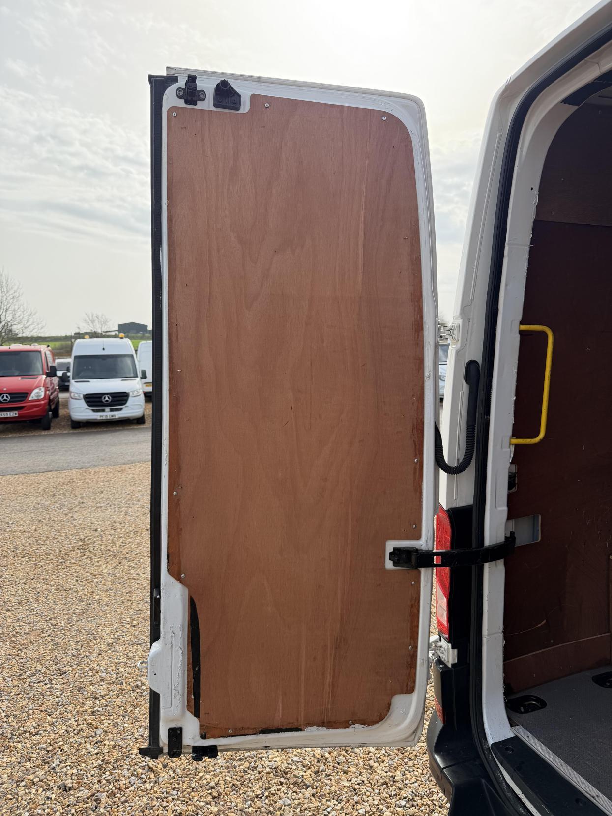 Volkswagen Crafter 2.0 TDI CR35 Trendline Panel Van 5dr Diesel Manual FWD LWB High Roof Euro 6 (s/s) (140 ps)