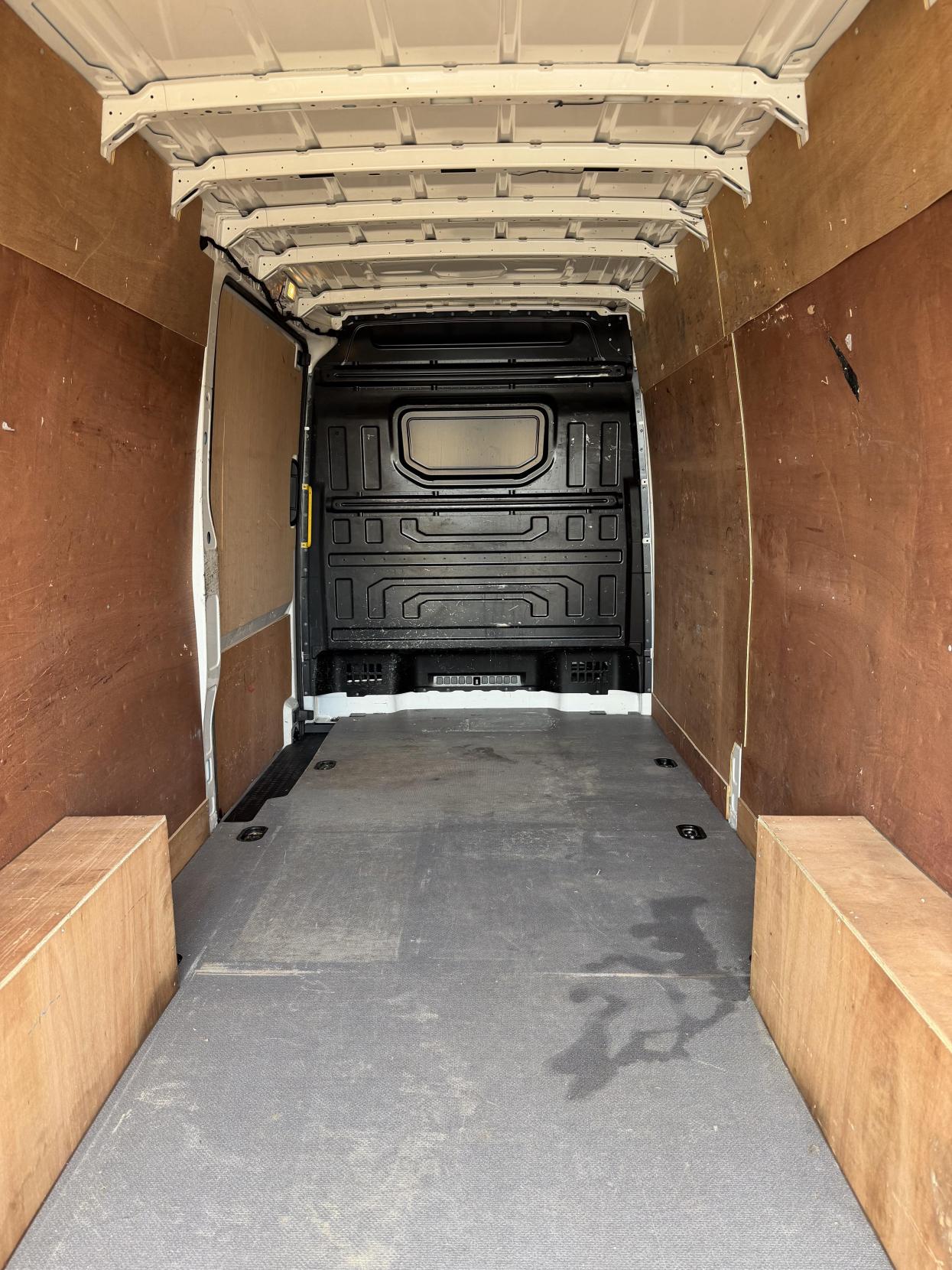 Volkswagen Crafter 2.0 TDI CR35 Trendline Panel Van 5dr Diesel Manual FWD LWB High Roof Euro 6 (s/s) (140 ps)