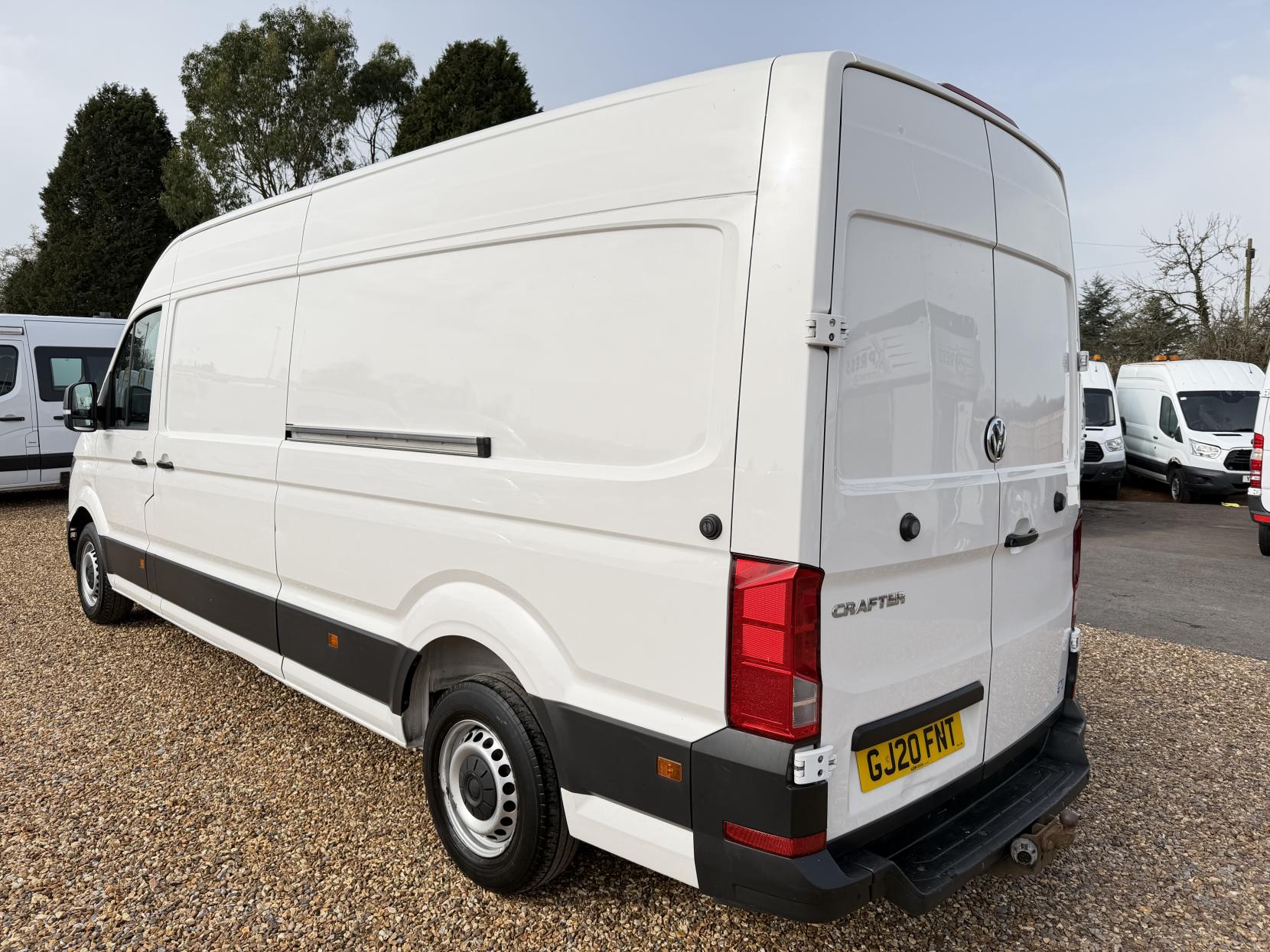 Volkswagen Crafter 2.0 TDI CR35 Trendline Panel Van 5dr Diesel Manual FWD LWB High Roof Euro 6 (s/s) (140 ps)