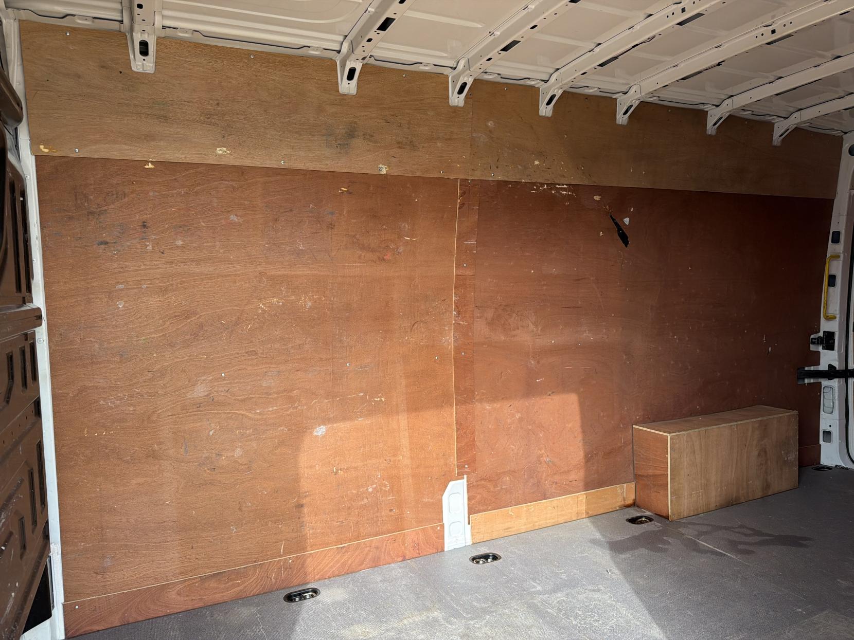 Volkswagen Crafter 2.0 TDI CR35 Trendline Panel Van 5dr Diesel Manual FWD LWB High Roof Euro 6 (s/s) (140 ps)