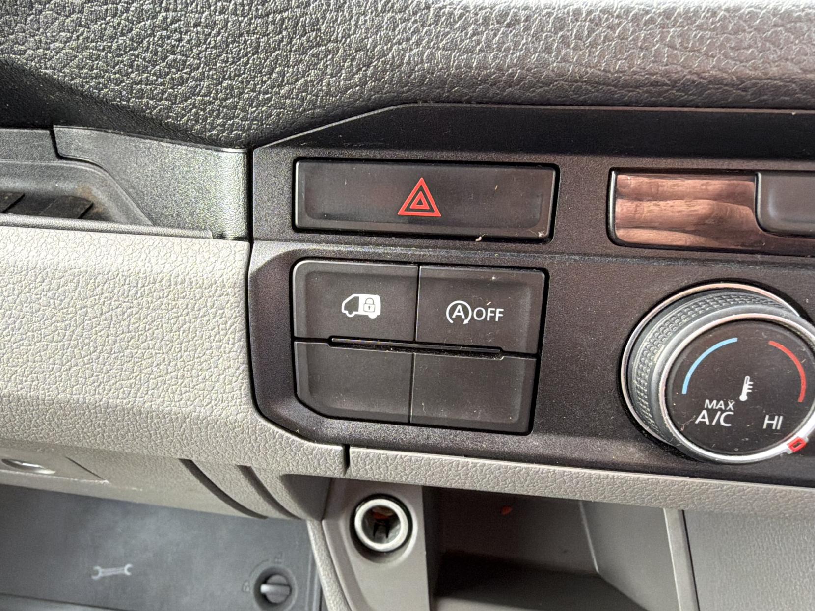 Volkswagen Crafter 2.0 TDI CR35 Trendline Panel Van 5dr Diesel Manual FWD LWB High Roof Euro 6 (s/s) (140 ps)