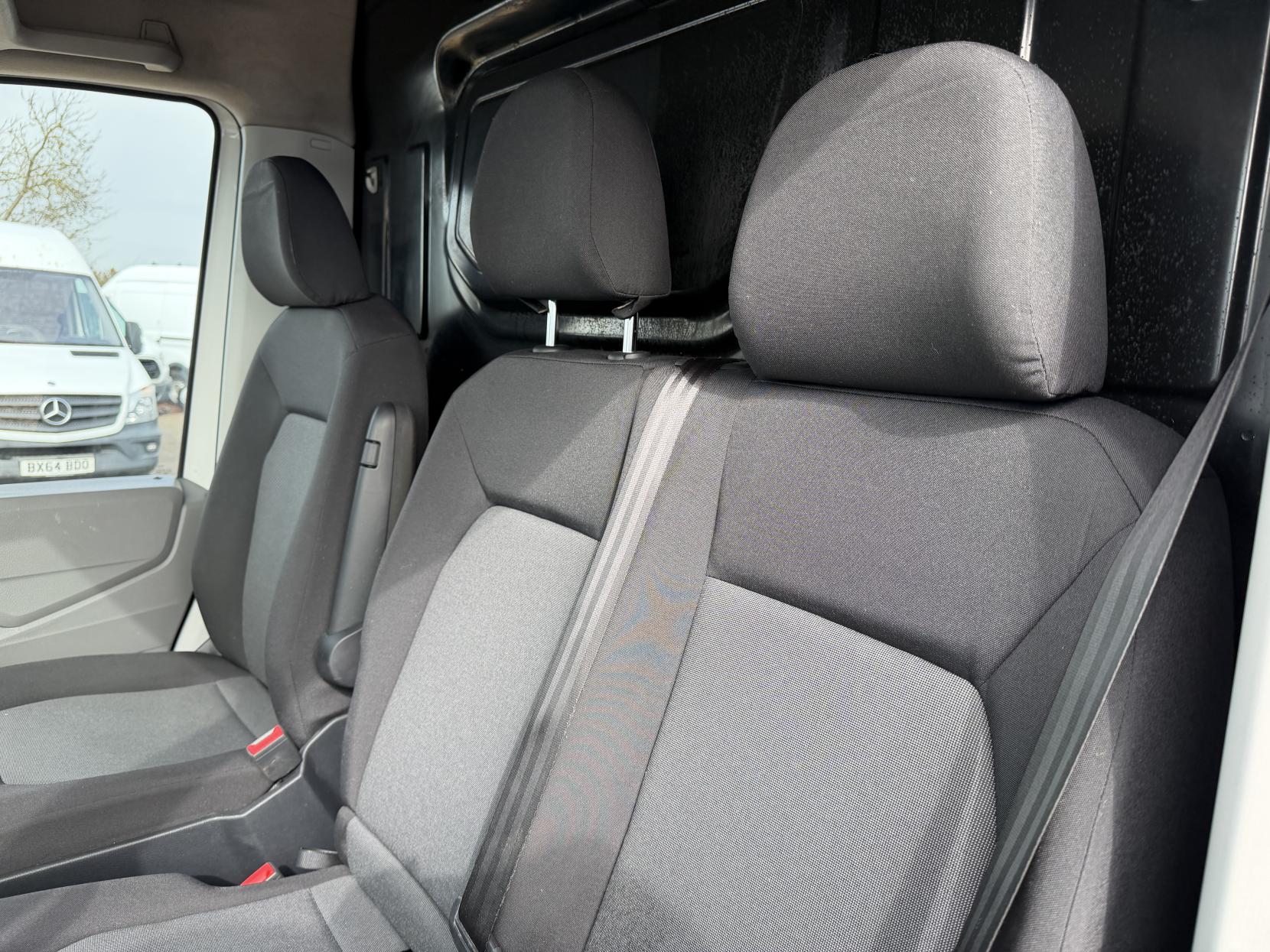 Volkswagen Crafter 2.0 TDI CR35 Trendline Panel Van 5dr Diesel Manual FWD LWB High Roof Euro 6 (s/s) (140 ps)