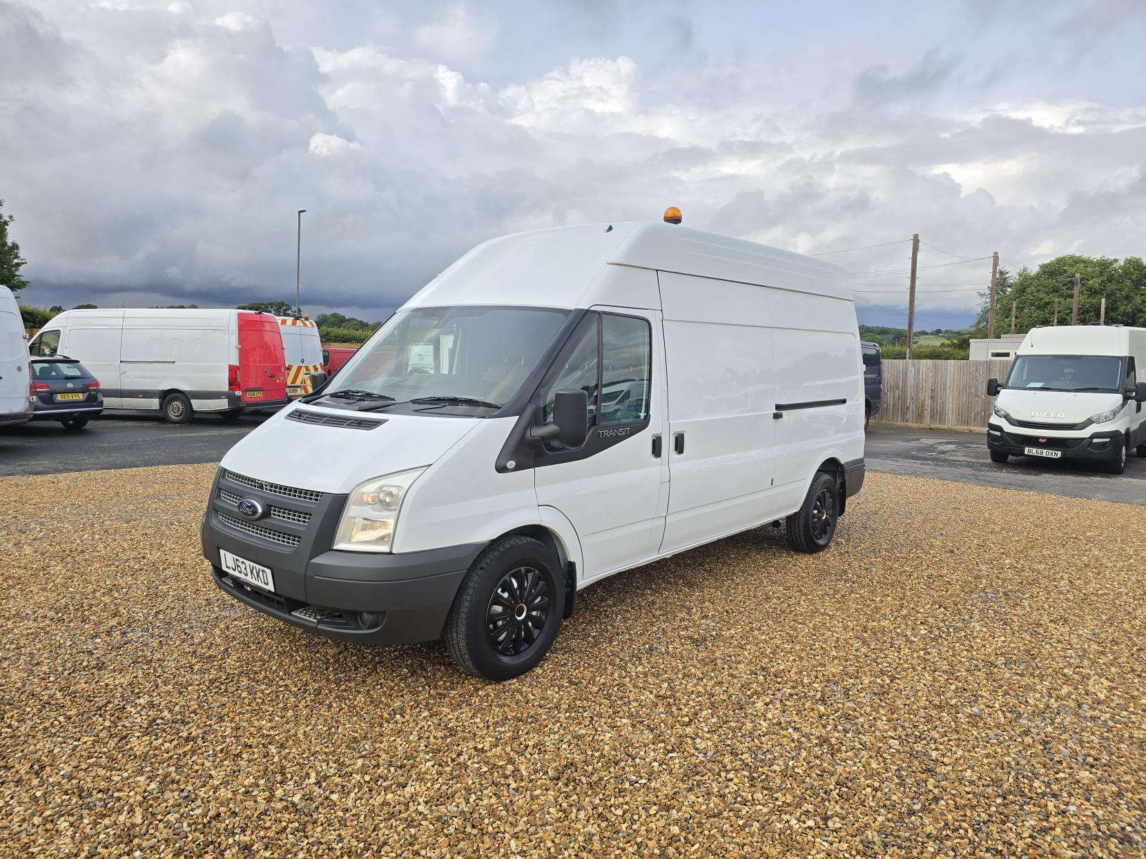 Ford Transit 2.2 TDCi 350 Panel Van 3dr Diesel Manual RWD L3 H3 (224 g/km, 98 bhp)