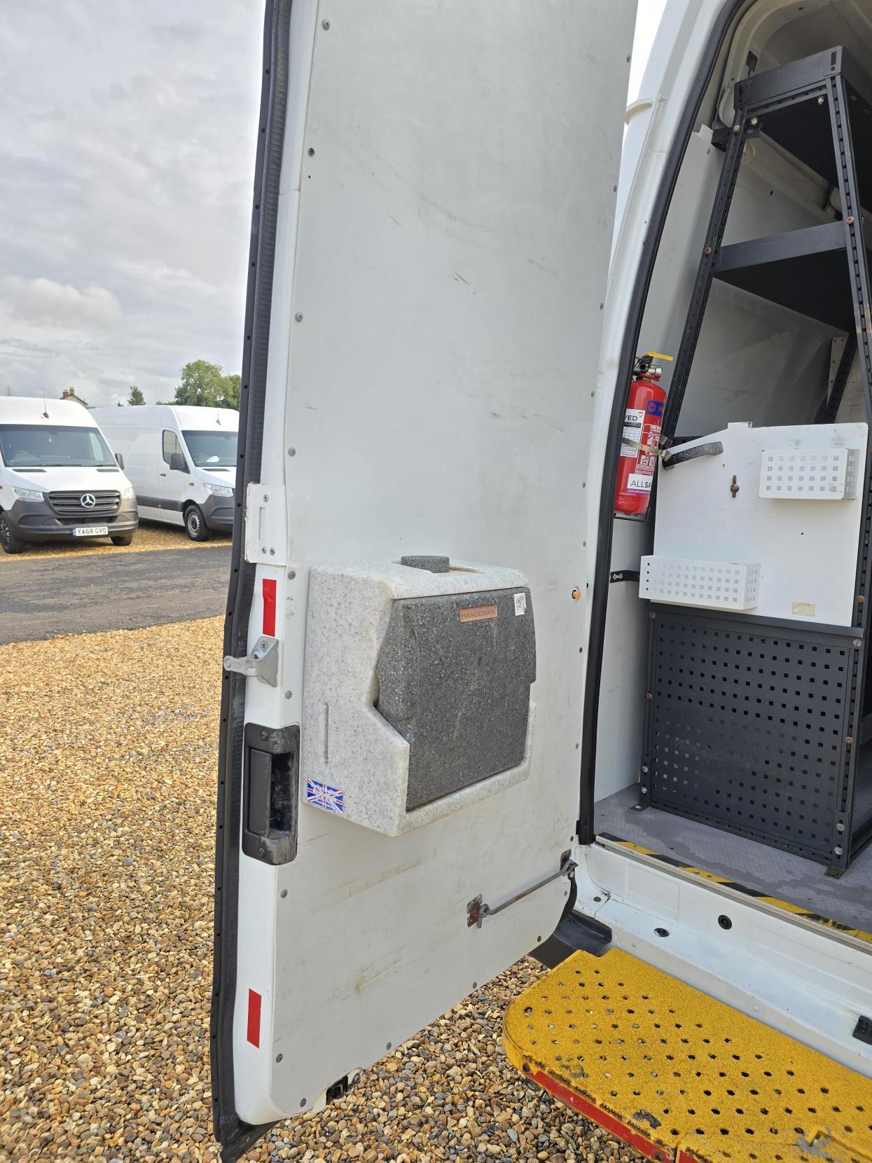 Ford Transit 2.2 TDCi 350 Panel Van 3dr Diesel Manual RWD L3 H3 (224 g/km, 98 bhp)