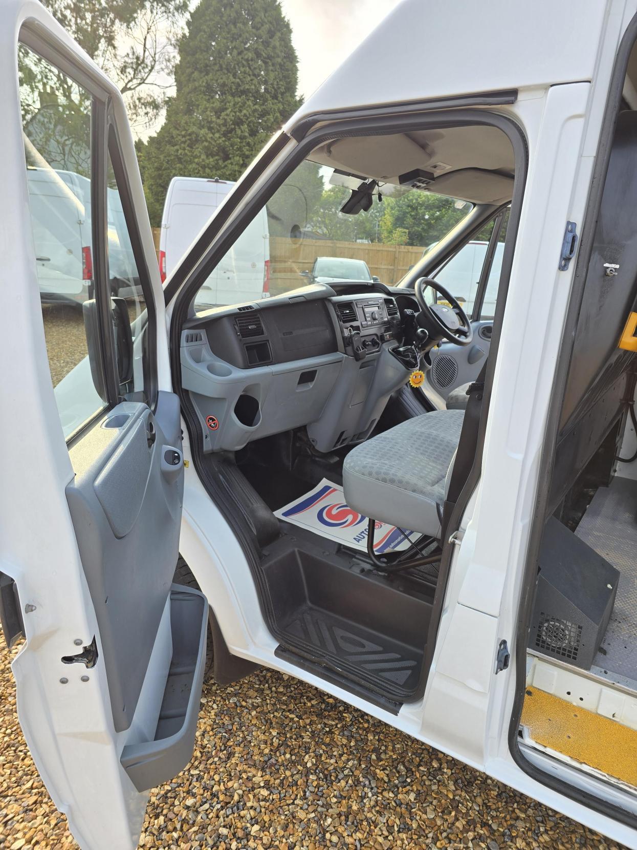 Ford Transit 2.2 TDCi 350 Panel Van 3dr Diesel Manual RWD L3 H3 (224 g/km, 98 bhp)