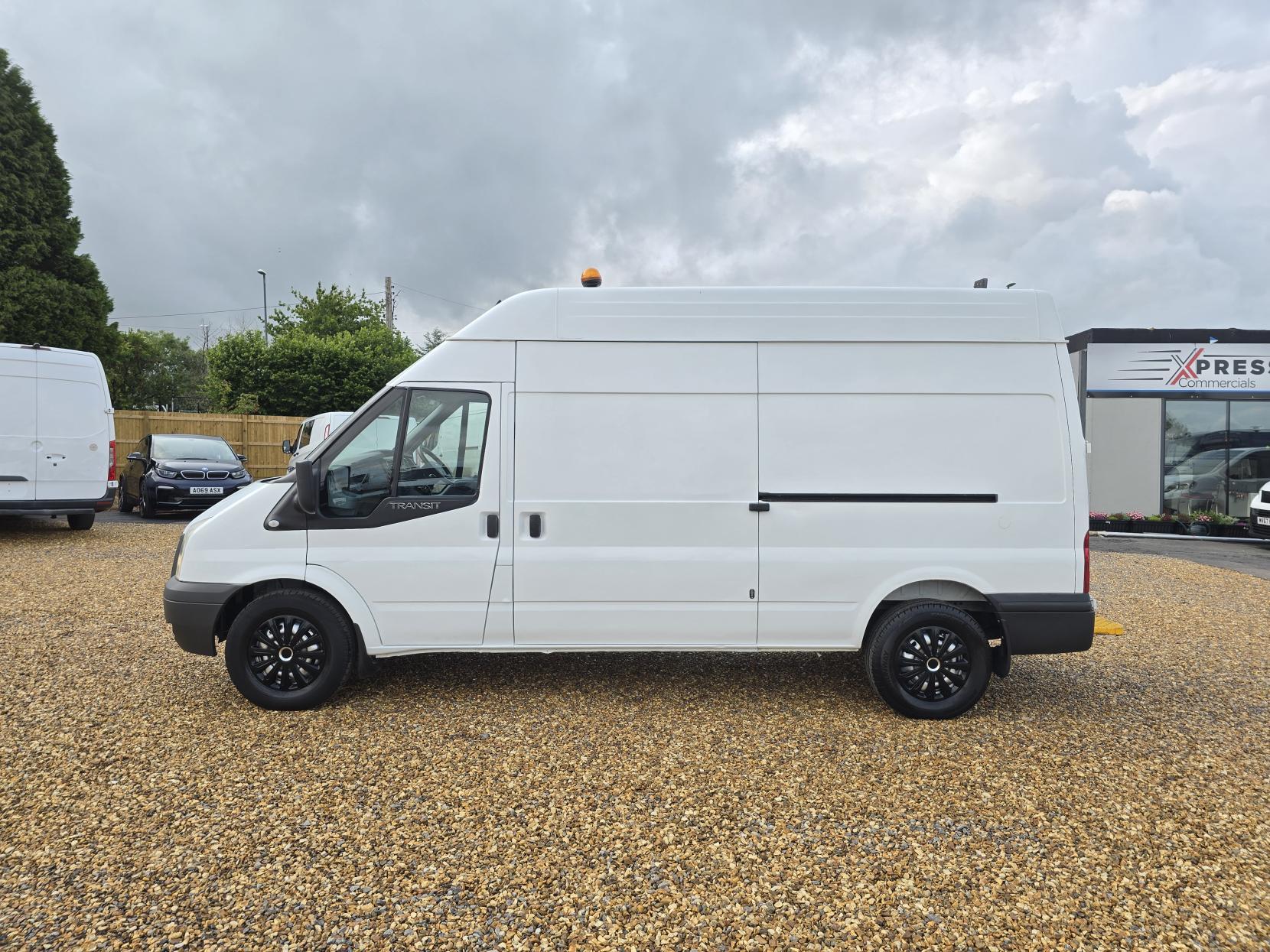 Ford Transit 2.2 TDCi 350 Panel Van 3dr Diesel Manual RWD L3 H3 (224 g/km, 98 bhp)