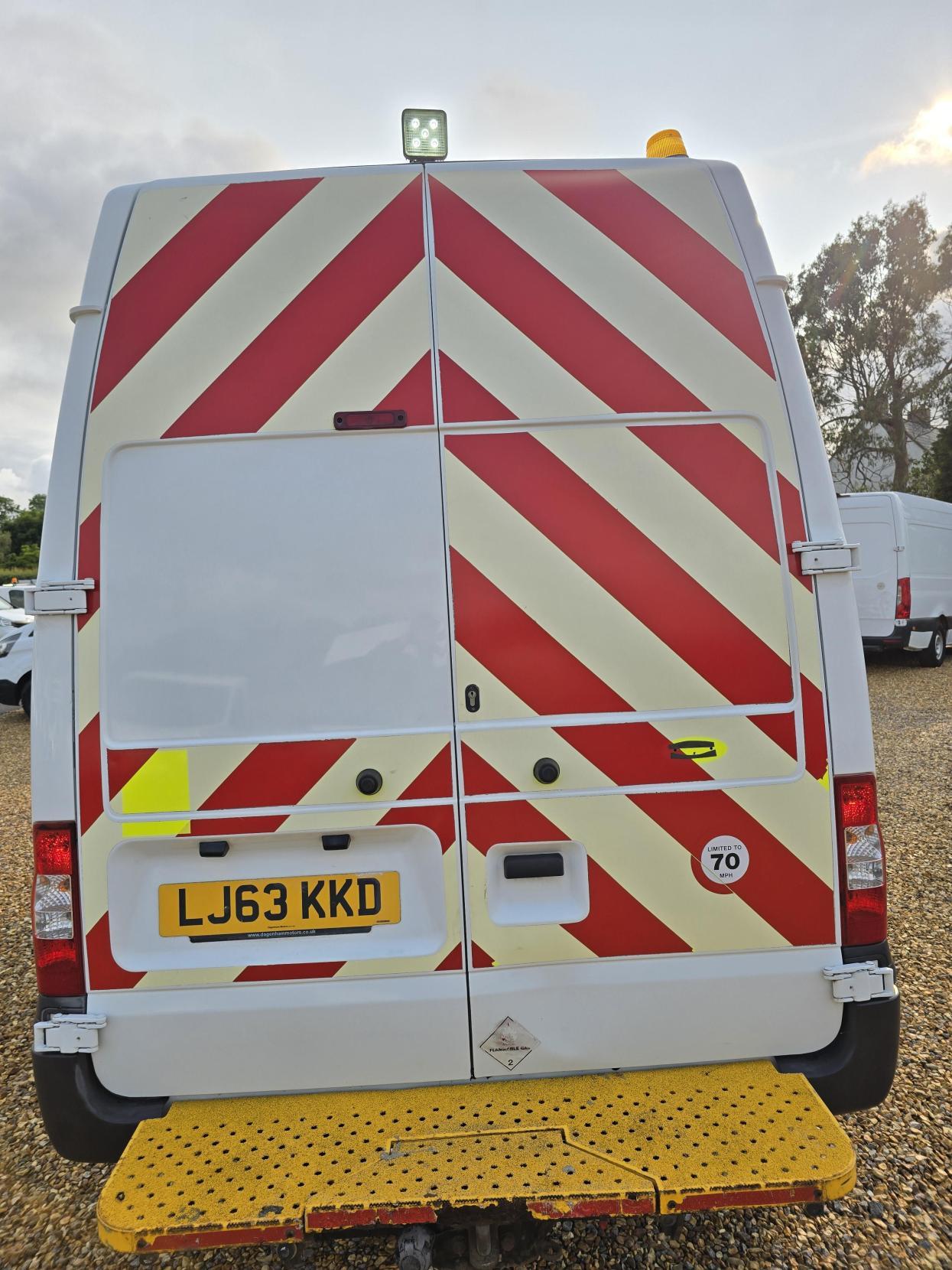 Ford Transit 2.2 TDCi 350 Panel Van 3dr Diesel Manual RWD L3 H3 (224 g/km, 98 bhp)