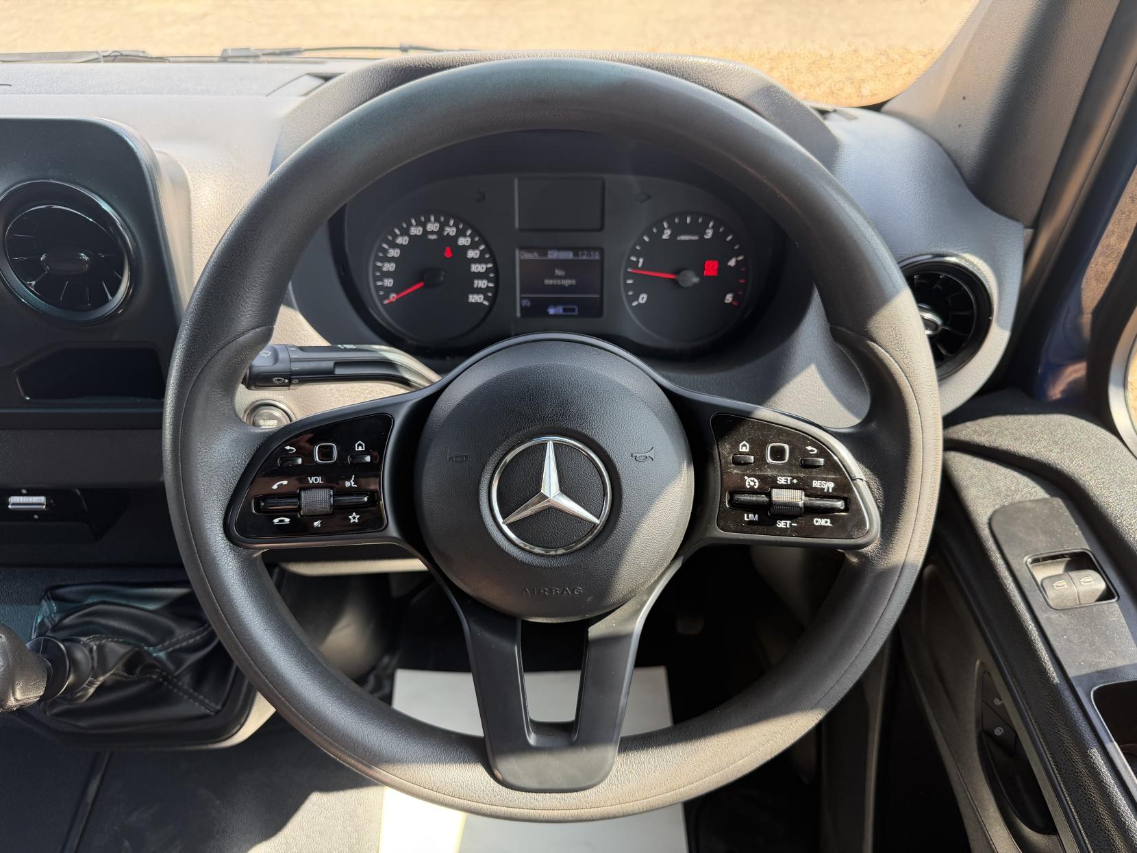2020 Mercedes-Benz Sprinter 2.1 316 CDI Panel Van 5dr Diesel Manual RWD L2 H2 Euro 6 (163 ps) - Thumbnail 20