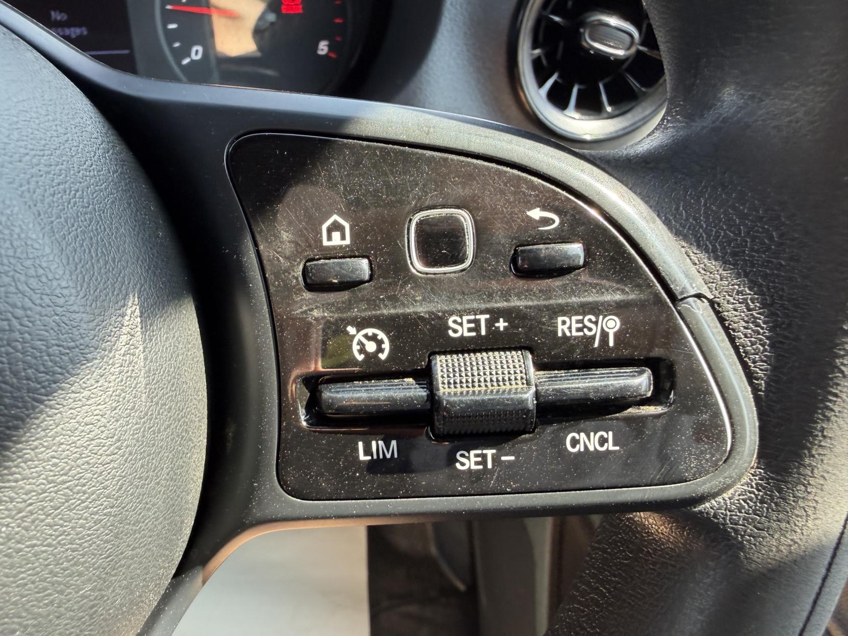 2020 Mercedes-Benz Sprinter 2.1 316 CDI Panel Van 5dr Diesel Manual RWD L2 H2 Euro 6 (163 ps) - Thumbnail 21