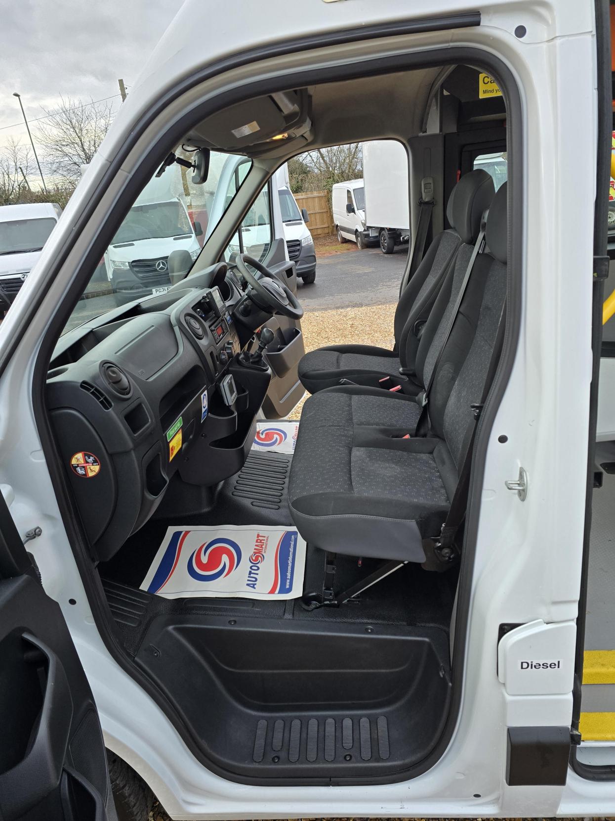 Vauxhall Movano 2.3 CDTi 3500 Panel Van 5dr Diesel Manual FWD L2 H2 Euro 6 (130 ps)