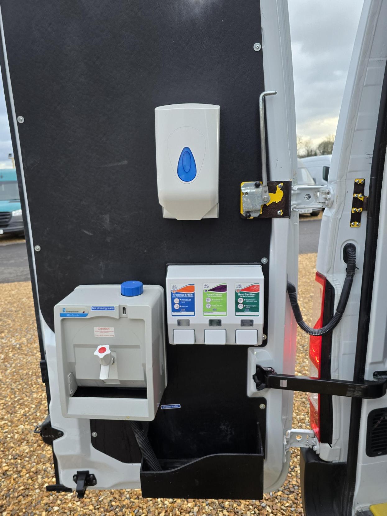 Vauxhall Movano 2.3 CDTi 3500 Panel Van 5dr Diesel Manual FWD L2 H2 Euro 6 (130 ps)