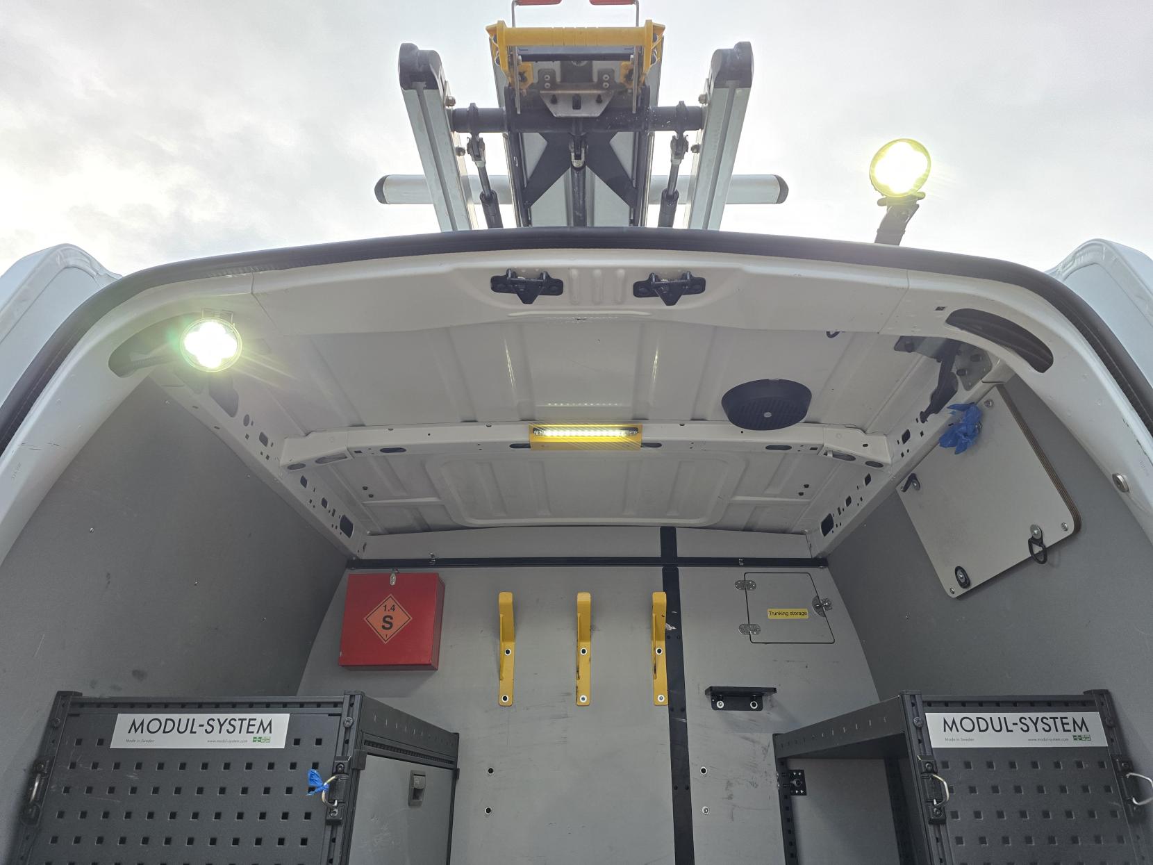 Vauxhall Movano 2.3 CDTi 3500 Panel Van 5dr Diesel Manual FWD L2 H2 Euro 6 (130 ps)