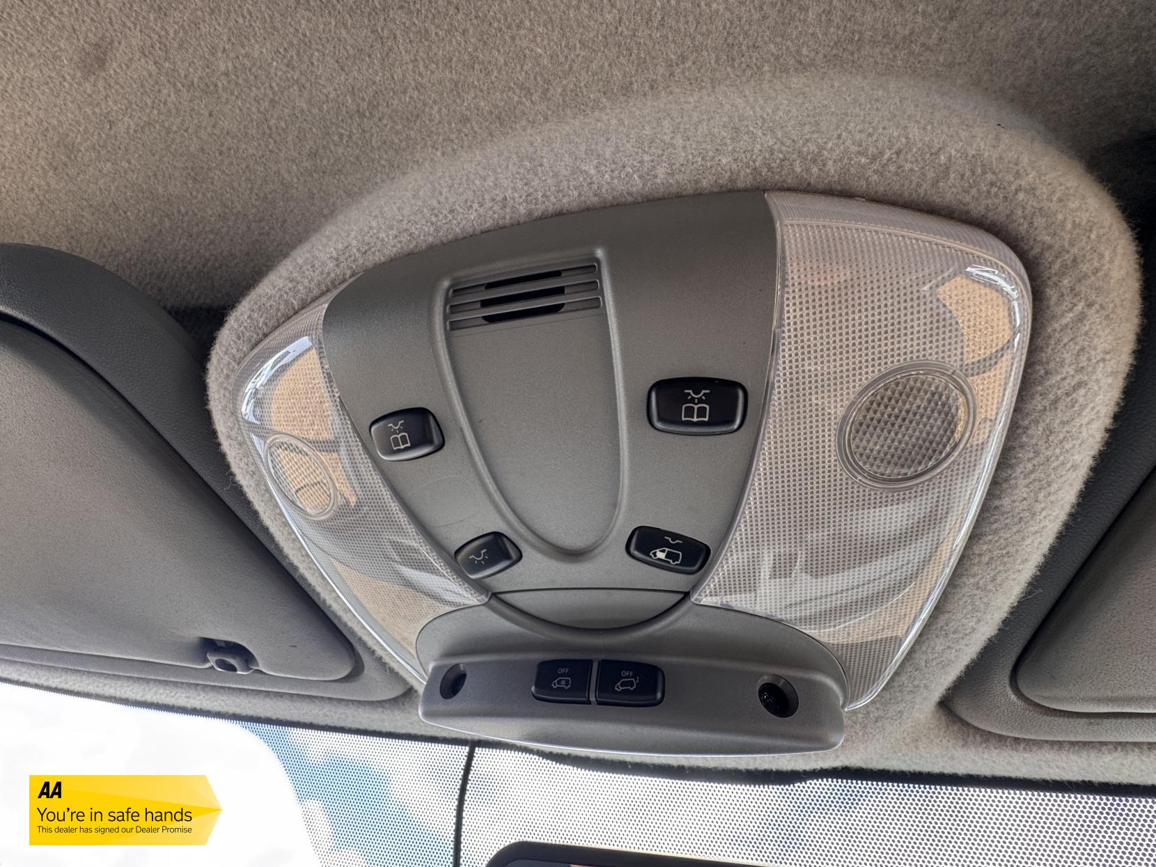 Mercedes-Benz Sprinter 2.1 313 CDi Panel Van 4dr Diesel Manual RWD L1 H3 (222 g/km, 129 bhp)