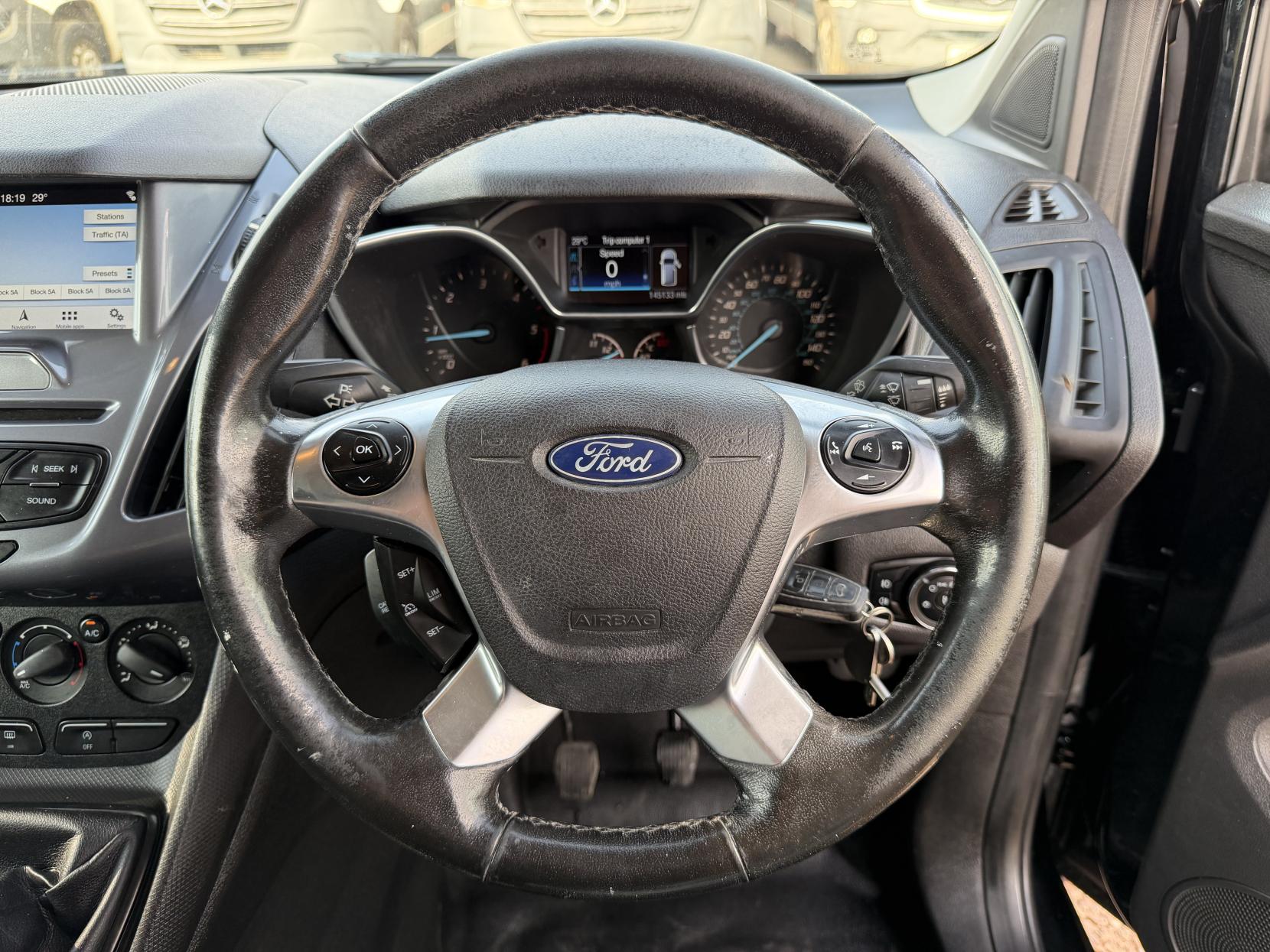 2017 Ford Transit Connect 1.5 TDCi 200 Limited Panel Van 5dr Diesel Manual L1 H1 (119 g/km, 118 bhp) - Thumbnail 28