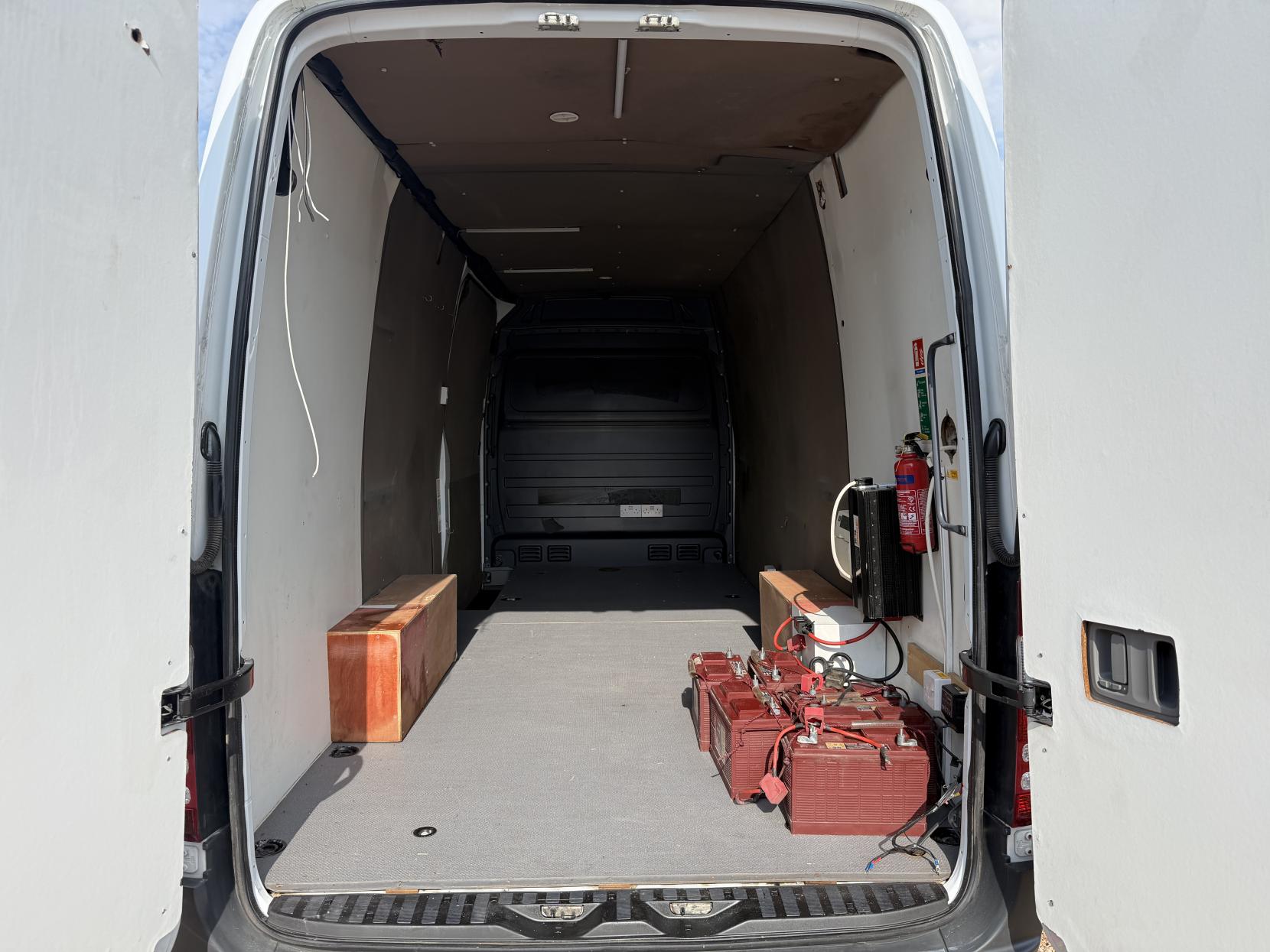 2013 Mercedes-Benz Sprinter 2.1 313 CDi Panel Van 4dr Diesel Manual RWD L3 H3 (129 bhp) - Thumbnail 3