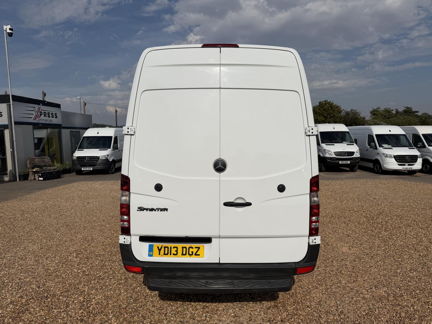 2013 Mercedes-Benz Sprinter 2.1 313 CDi Panel Van 4dr Diesel Manual RWD L3 H3 (129 bhp) - Thumbnail 10