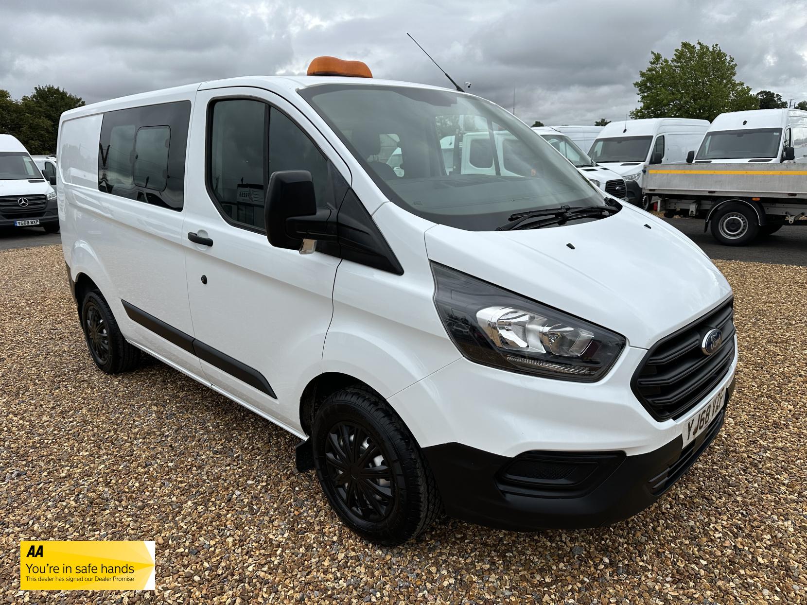 Ford Transit Custom 2.0 280 EcoBlue Crew Van Double Cab 5dr Diesel Manual L1 H1 Euro 6 (5 Seat) (105 ps)