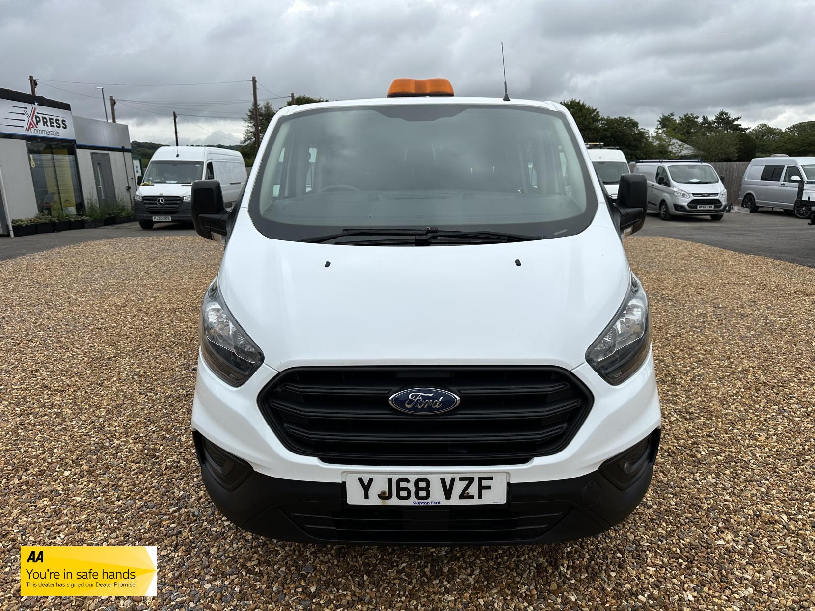 Ford Transit Custom 2.0 280 EcoBlue Crew Van Double Cab 5dr Diesel Manual L1 H1 Euro 6 (5 Seat) (105 ps)
