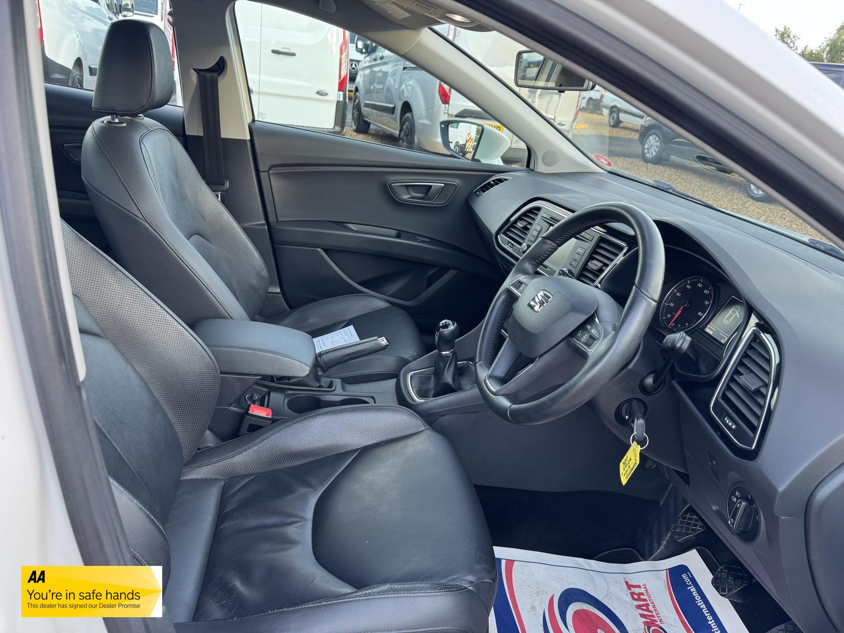 SEAT Leon 1.2 TSI SE Hatchback 5dr Petrol Manual Euro 5 (s/s) (105 ps)