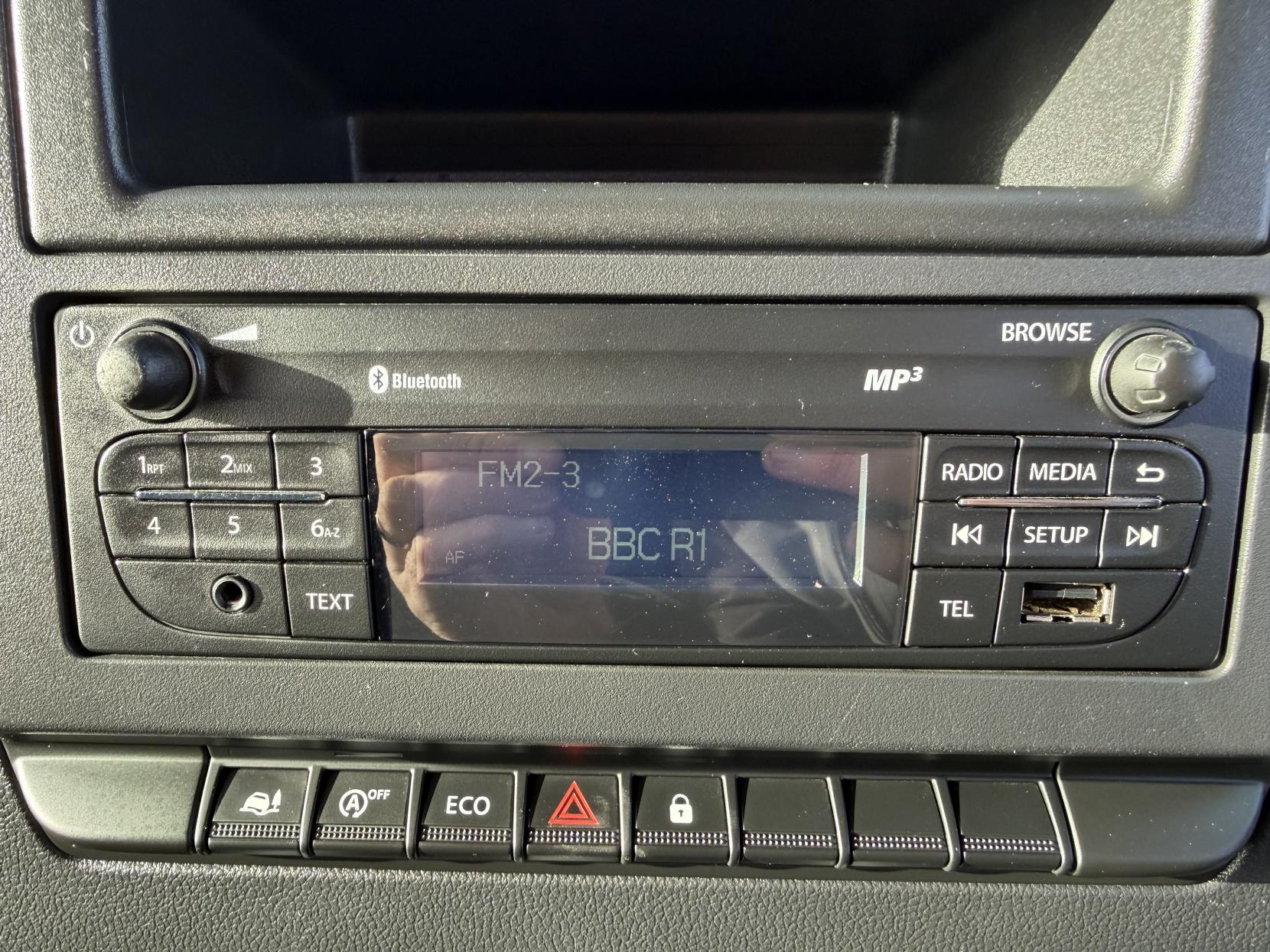 Renault Master 2.3 dCi ENERGY 35 Business Panel Van 4dr Diesel Manual FWD LWB Medium Roof Euro 6 (s/s) (150 bhp)