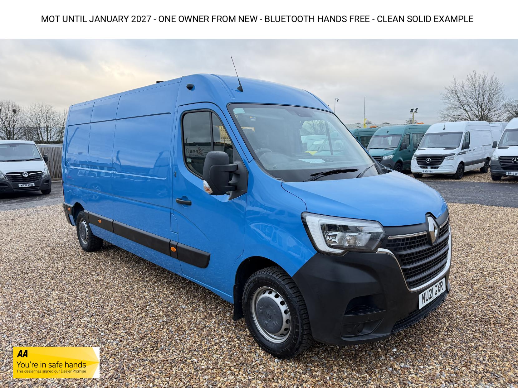 Renault Master 2.3 dCi ENERGY 35 Business Panel Van 4dr Diesel Manual FWD LWB Medium Roof Euro 6 (s/s) (150 bhp)