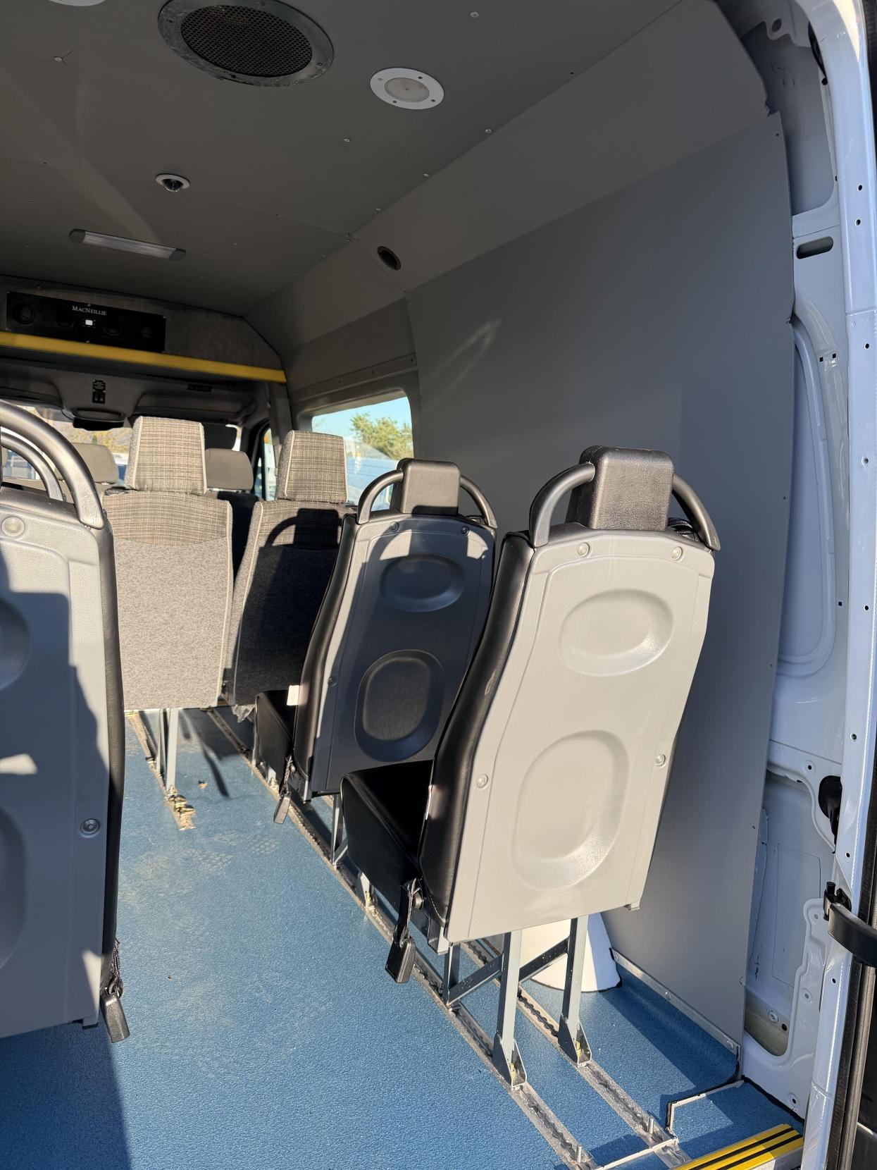 Mercedes-Benz Sprinter 2.1 313 CDi Panel Van 4dr Diesel Manual RWD L2 (129 bhp)