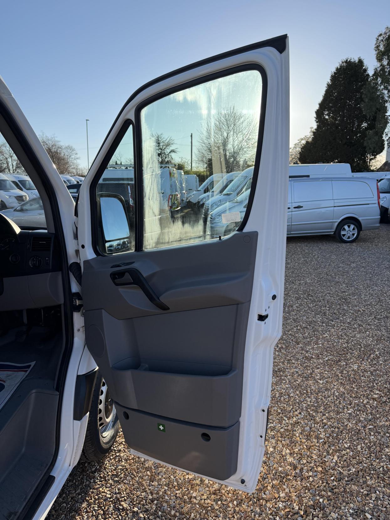 Mercedes-Benz Sprinter 2.1 313 CDi Panel Van 4dr Diesel Manual RWD L2 (129 bhp)