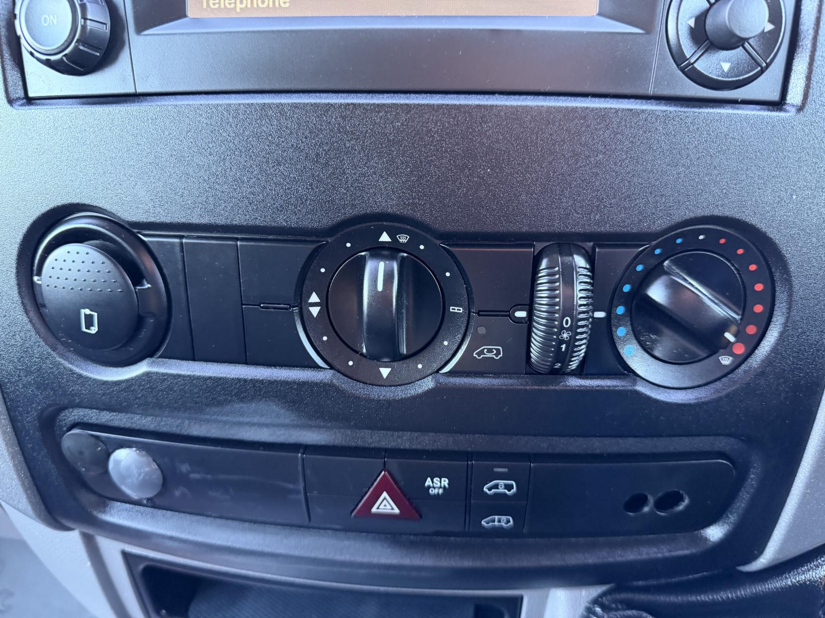 Mercedes-Benz Sprinter 2.1 313 CDi Panel Van 4dr Diesel Manual RWD L2 (129 bhp)