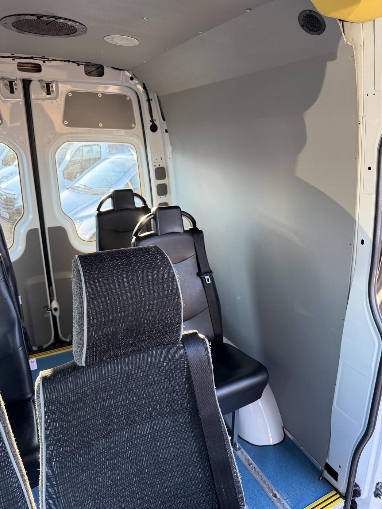 Mercedes-Benz Sprinter 2.1 313 CDi Panel Van 4dr Diesel Manual RWD L2 (129 bhp)