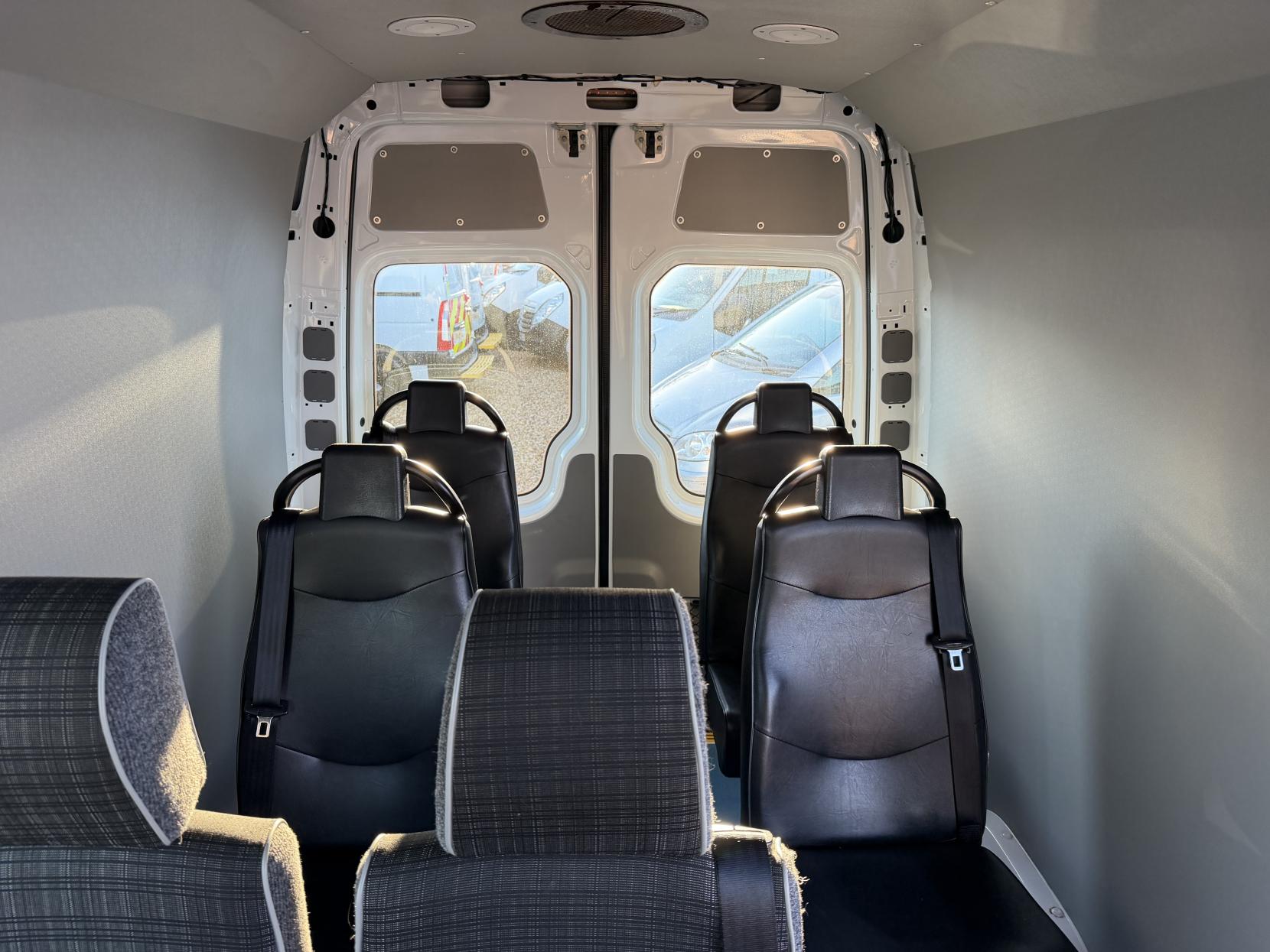 Mercedes-Benz Sprinter 2.1 313 CDi Panel Van 4dr Diesel Manual RWD L2 (129 bhp)