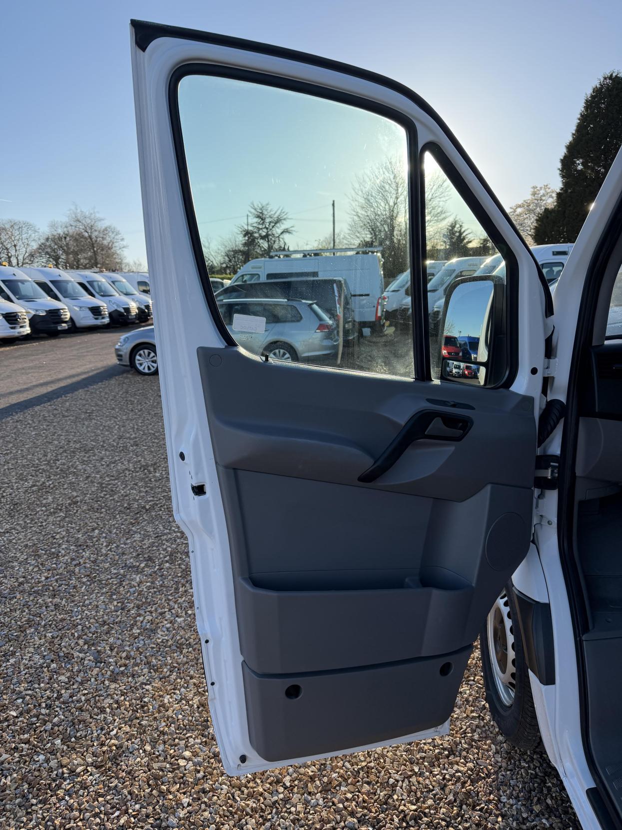 Mercedes-Benz Sprinter 2.1 313 CDi Panel Van 4dr Diesel Manual RWD L2 (129 bhp)