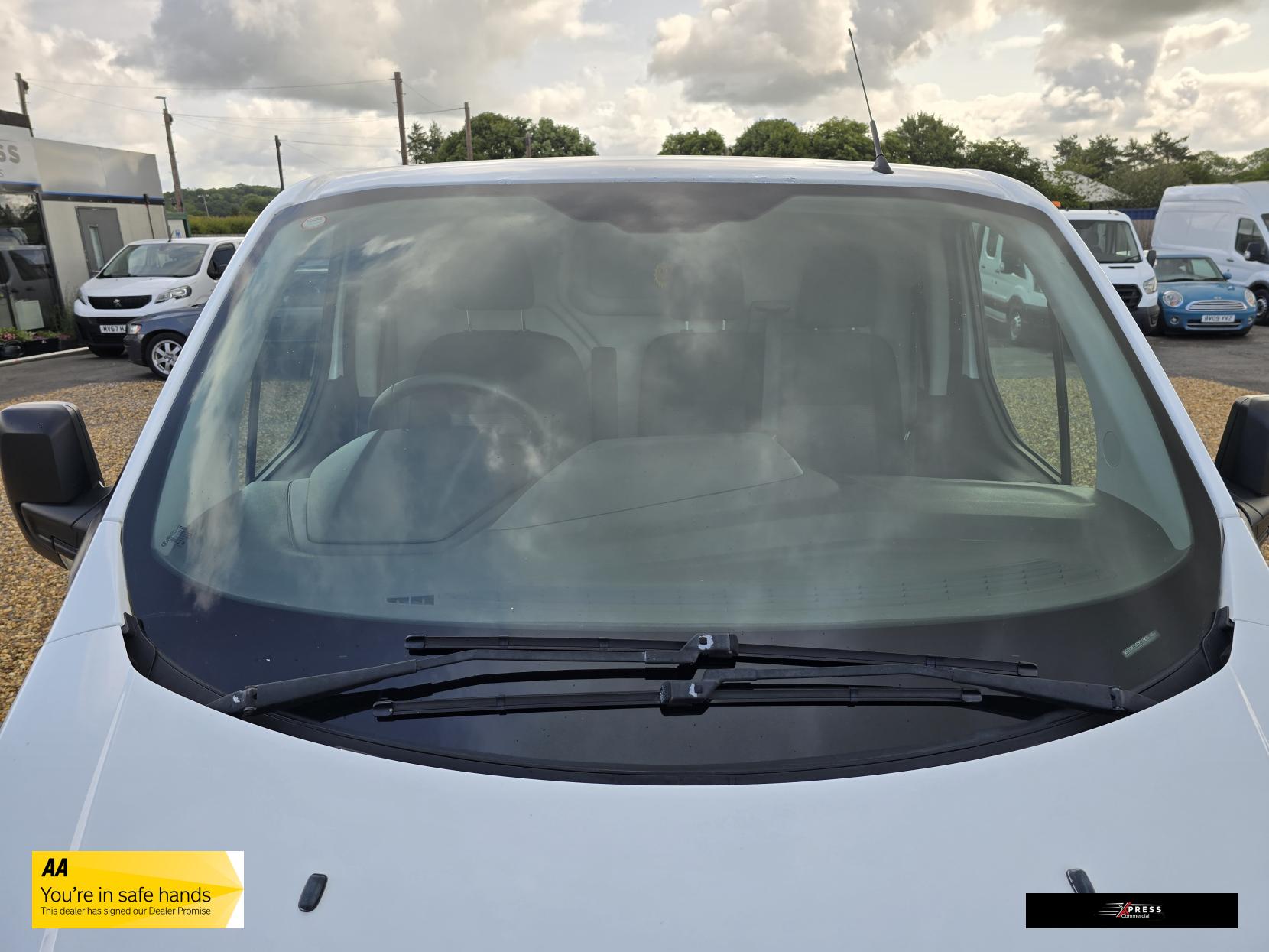 Ford Transit Custom Transit Custom 2.2 TDCi 290 Panel Van 5dr Diesel Manual L1 H1 (186 g/km, 98 bhp)