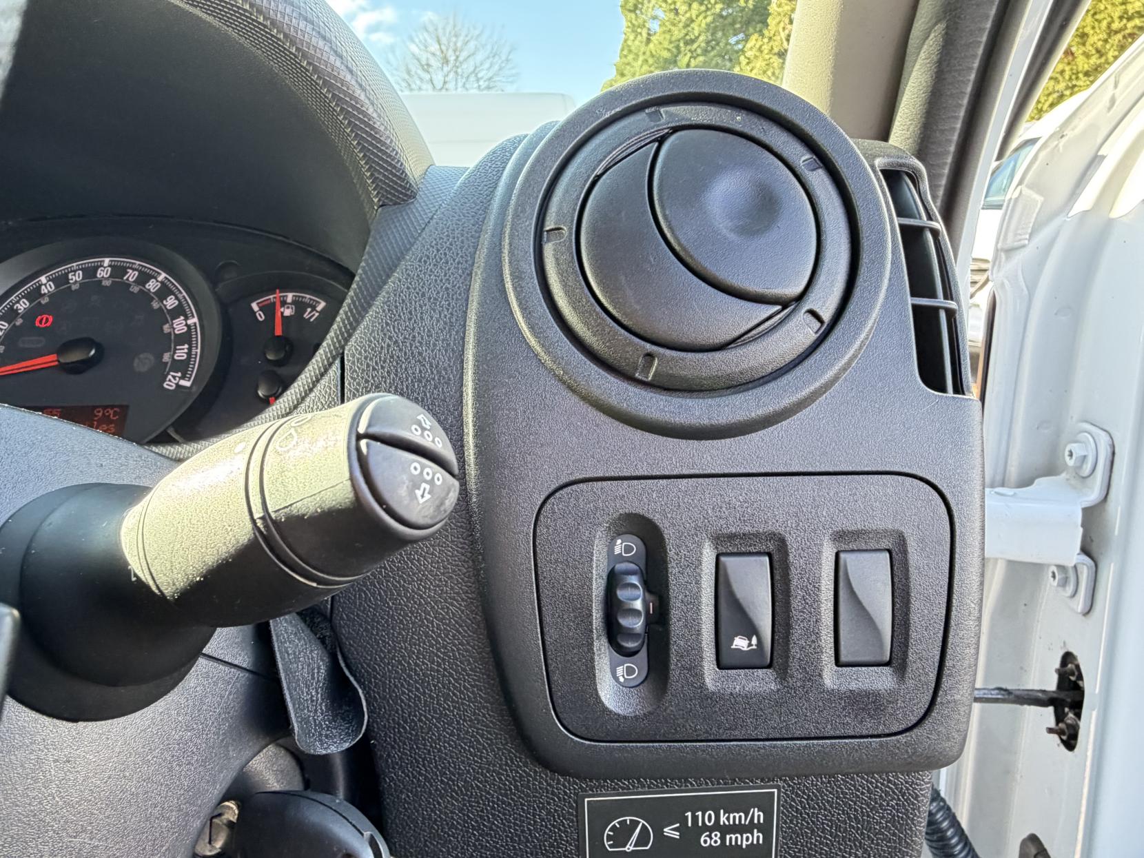 Vauxhall Movano 2.3 CDTi 3500 Panel Van 5dr Diesel Manual FWD L2 H2 Euro 6 (130 ps)