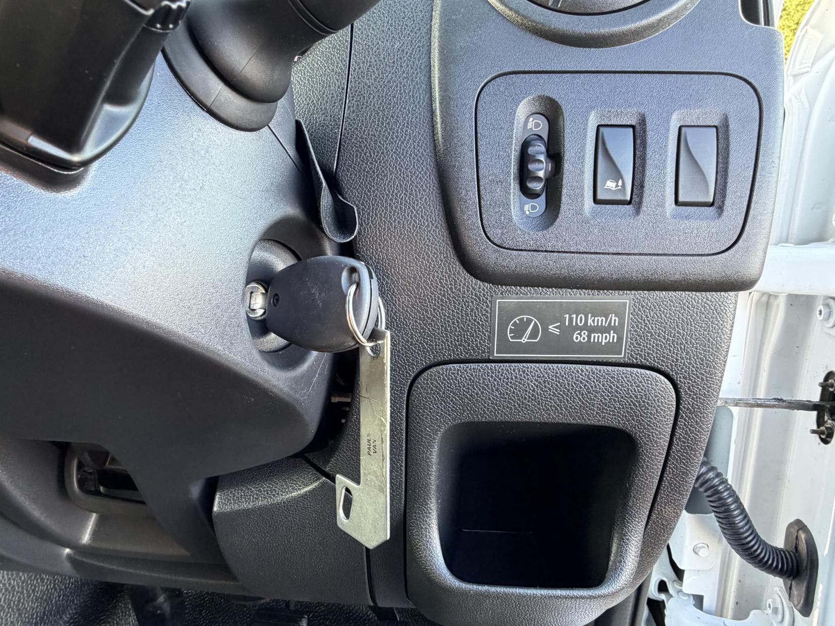 Vauxhall Movano 2.3 CDTi 3500 Panel Van 5dr Diesel Manual FWD L2 H2 Euro 6 (130 ps)