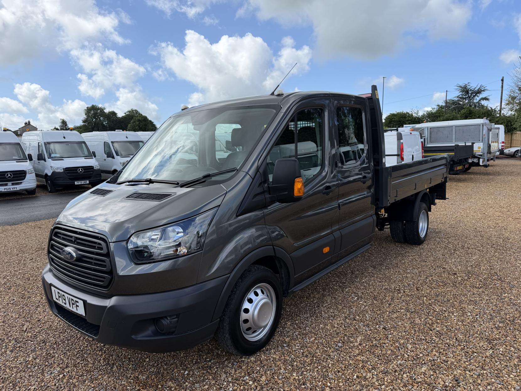 2019 Ford Transit 2.0 350 EcoBlue Chassis Double Cab 4dr Diesel Manual RWD L3 H1 Euro 6 (DRW) (130 ps) - Thumbnail 14