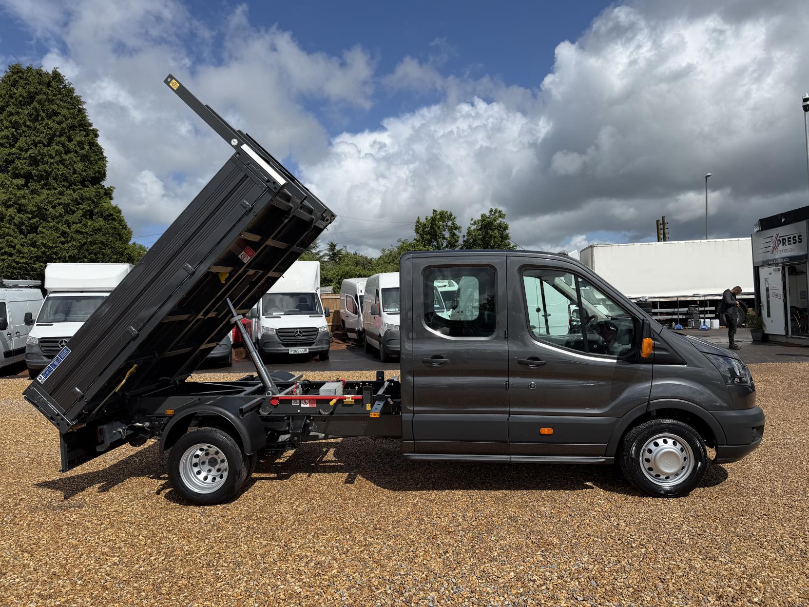 2019 Ford Transit 2.0 350 EcoBlue Chassis Double Cab 4dr Diesel Manual RWD L3 H1 Euro 6 (DRW) (130 ps) - Thumbnail 10
