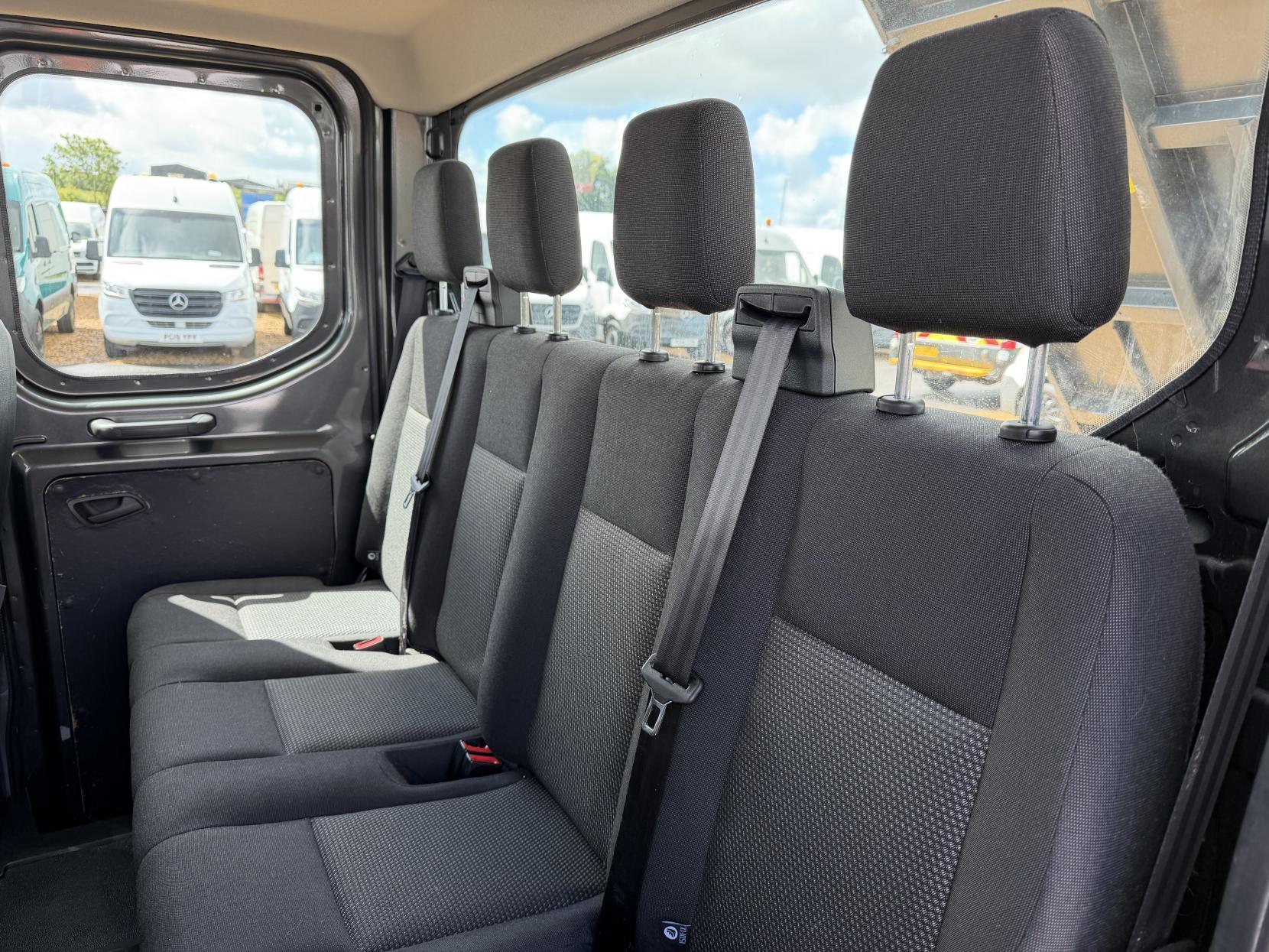 2019 Ford Transit 2.0 350 EcoBlue Chassis Double Cab 4dr Diesel Manual RWD L3 H1 Euro 6 (DRW) (130 ps) - Thumbnail 29
